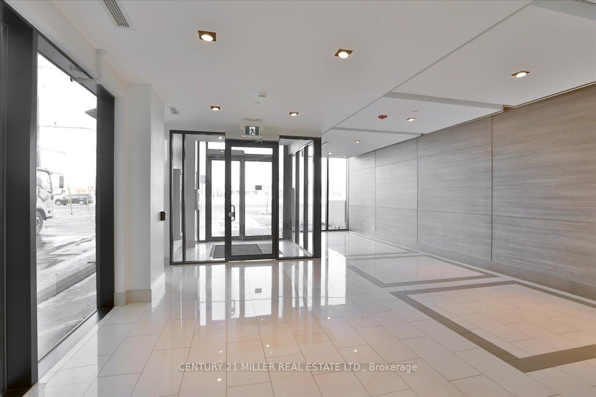 Photo 3 of Unit 614, 5240 Dundas Street, Burlington, Orchard — HOMEH