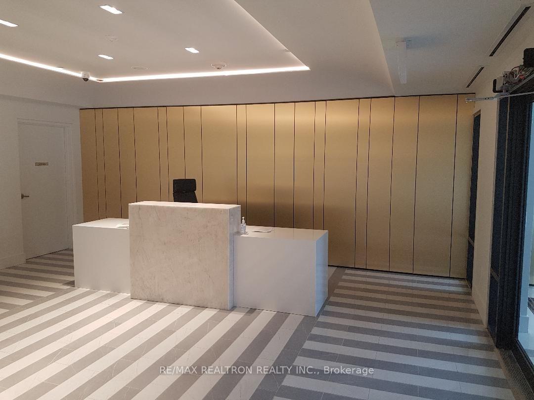 Photo 3 of Unit 532, 26 Gibbs Road, Etobicoke, Islington-City Centre West — HOMEH