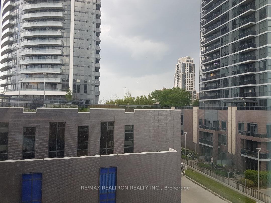 Photo 10 of Unit 532, 26 Gibbs Road, Etobicoke, Islington-City Centre West — HOMEH