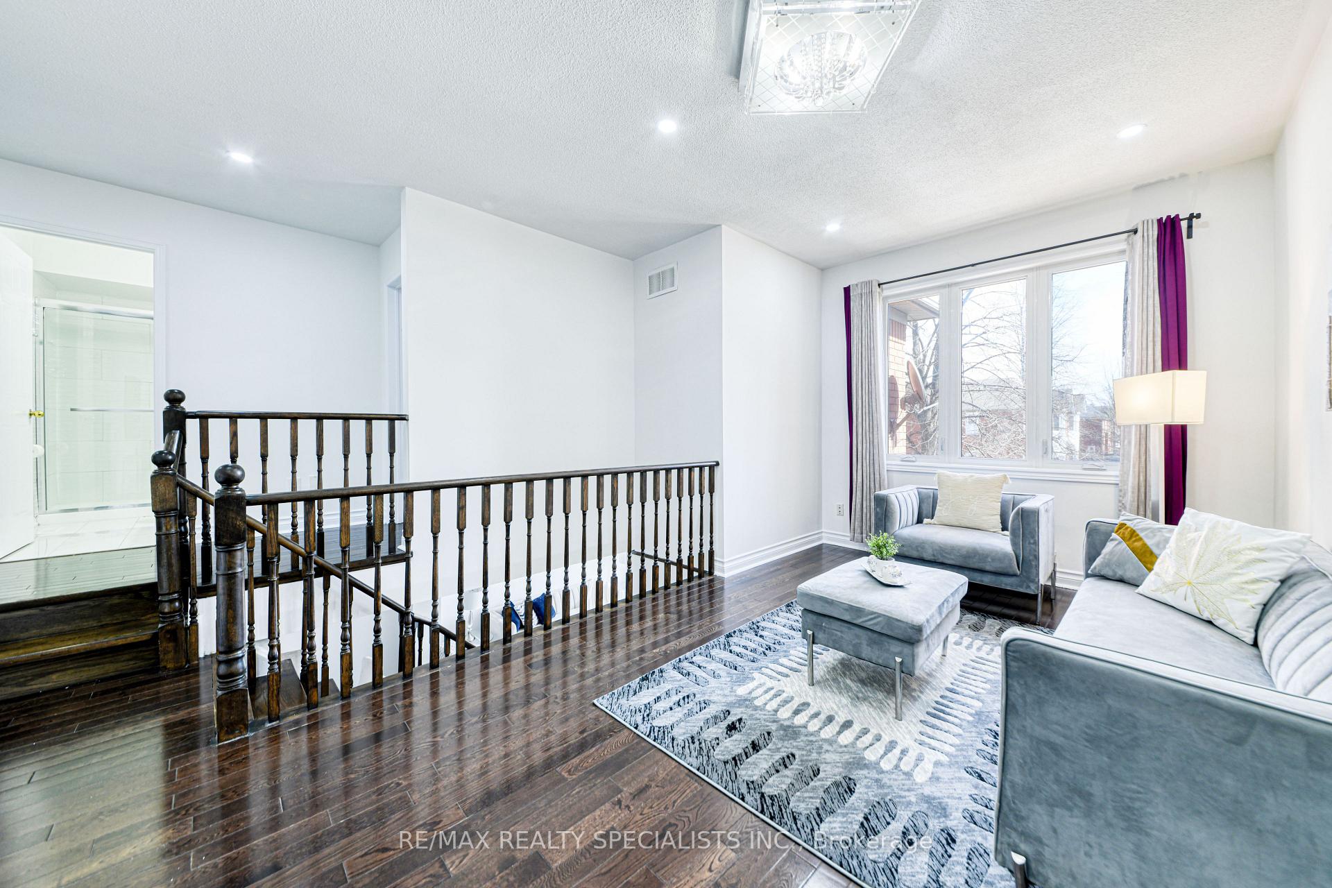 Photo 9 of 35 Softneedle Avenue, Brampton, Sandringham-Wellington — HOMEH