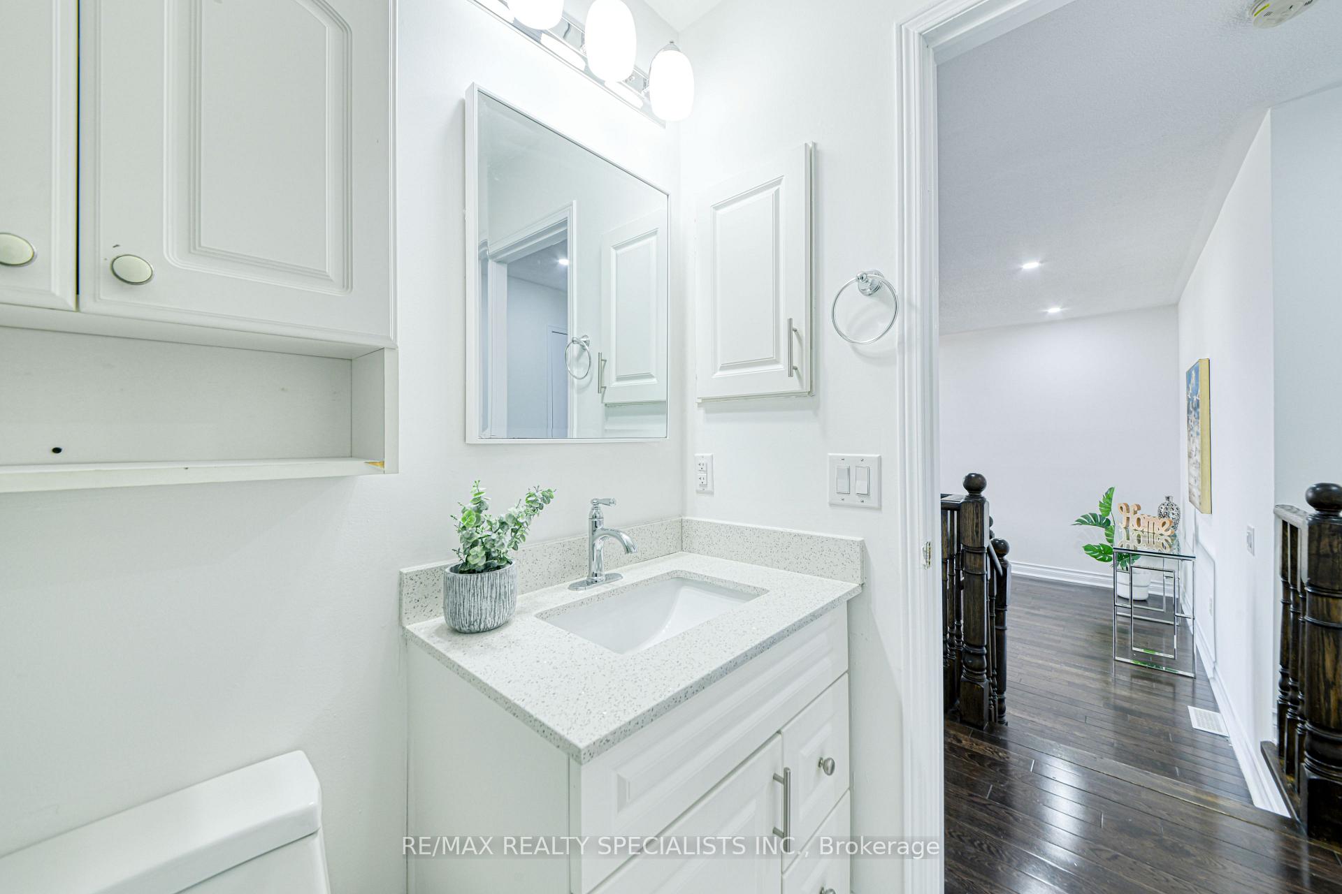 Photo 12 of 35 Softneedle Avenue, Brampton, Sandringham-Wellington — HOMEH