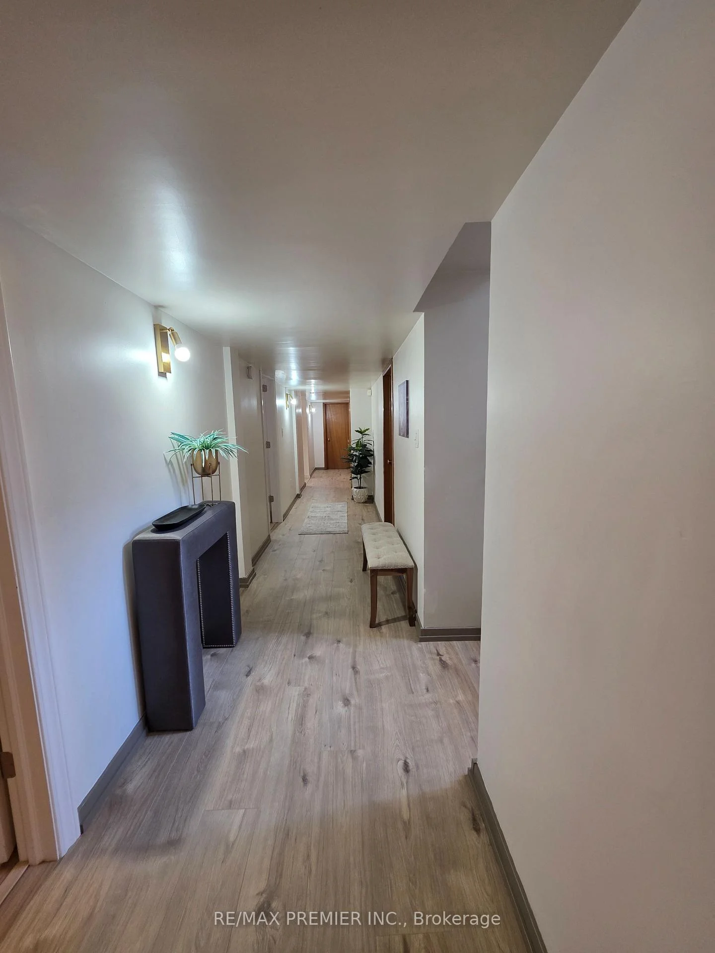 Photo 6 of Unit Bsmt, 86 Harris Crescent, Vaughan, West Woodbridge — HOMEH