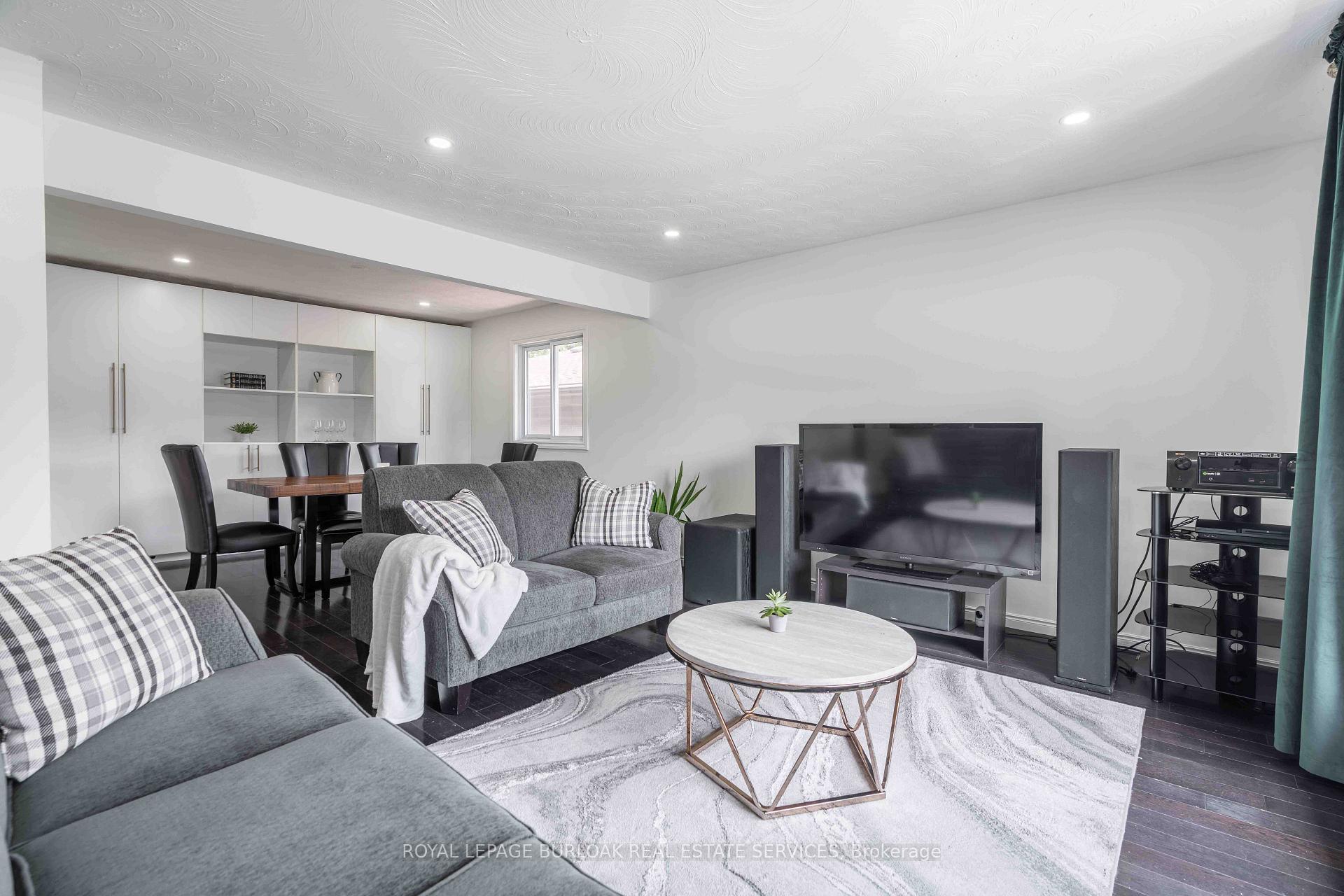 Photo 6 of 1262 Upper Gage Avenue, Hamilton, Randall — HOMEH