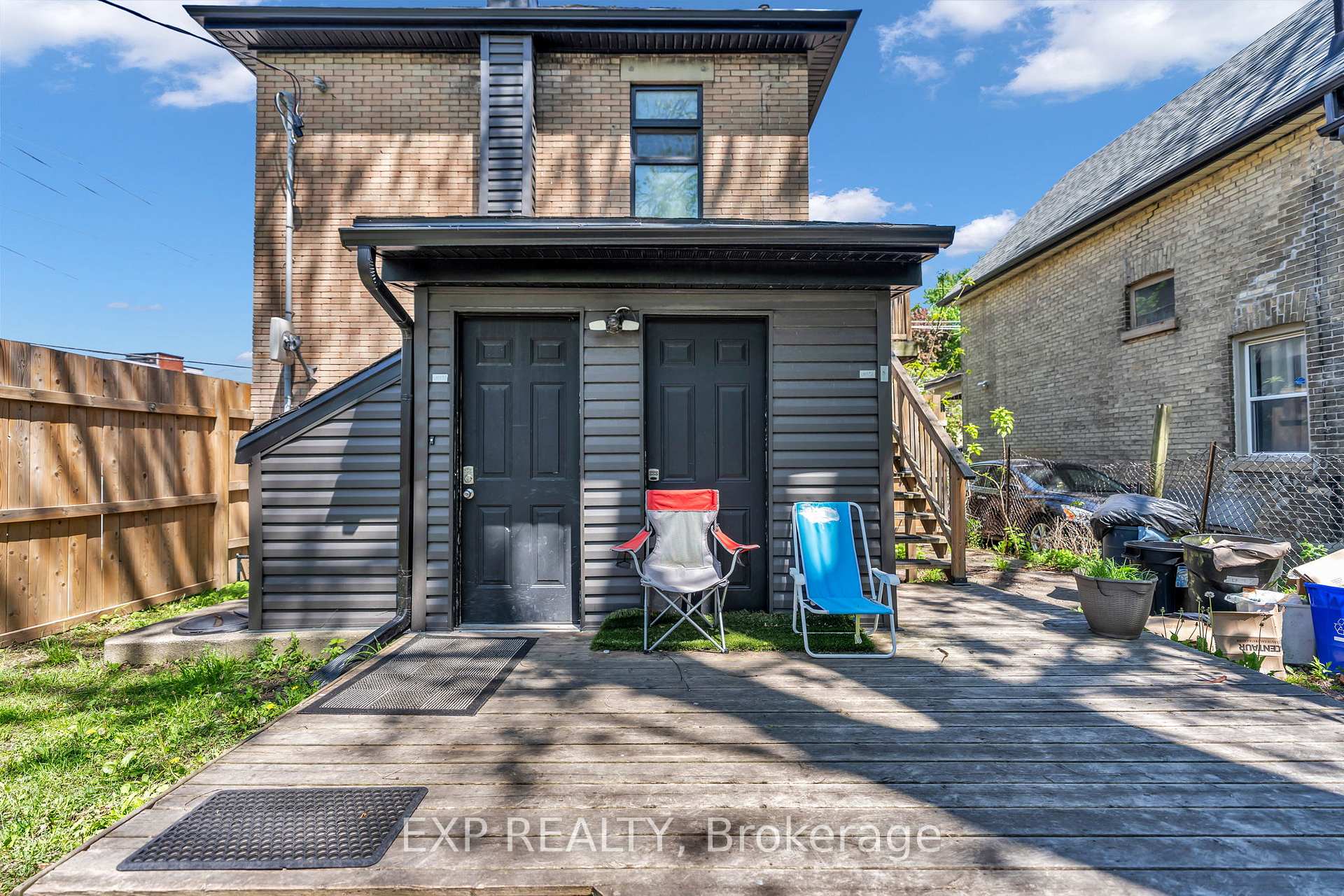 Photo 3 of 553 Quebec Street, London, East G — HOMEH