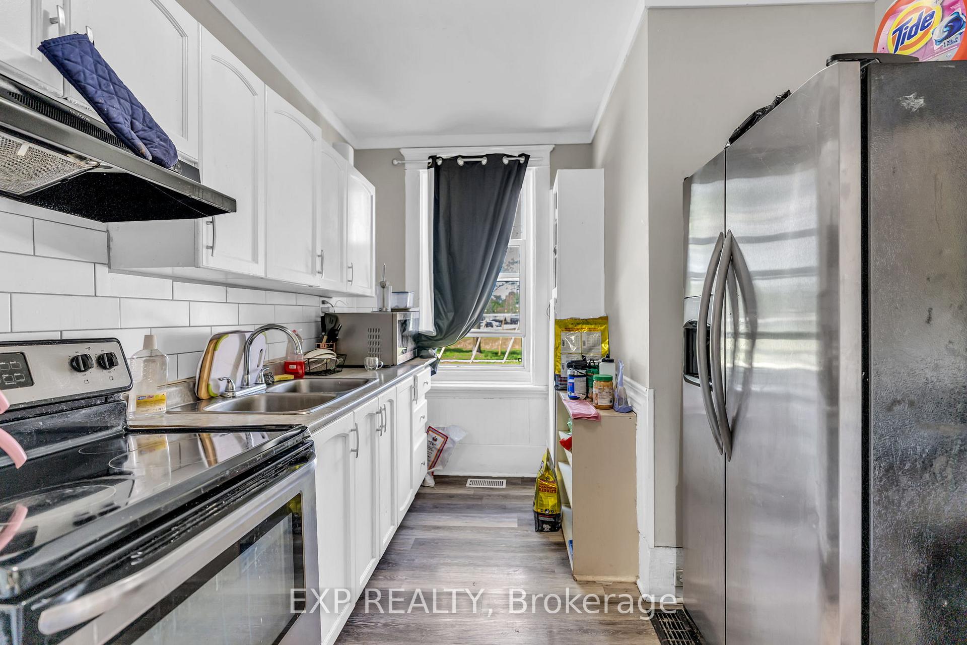 Photo 9 of 553 Quebec Street, London, East G — HOMEH