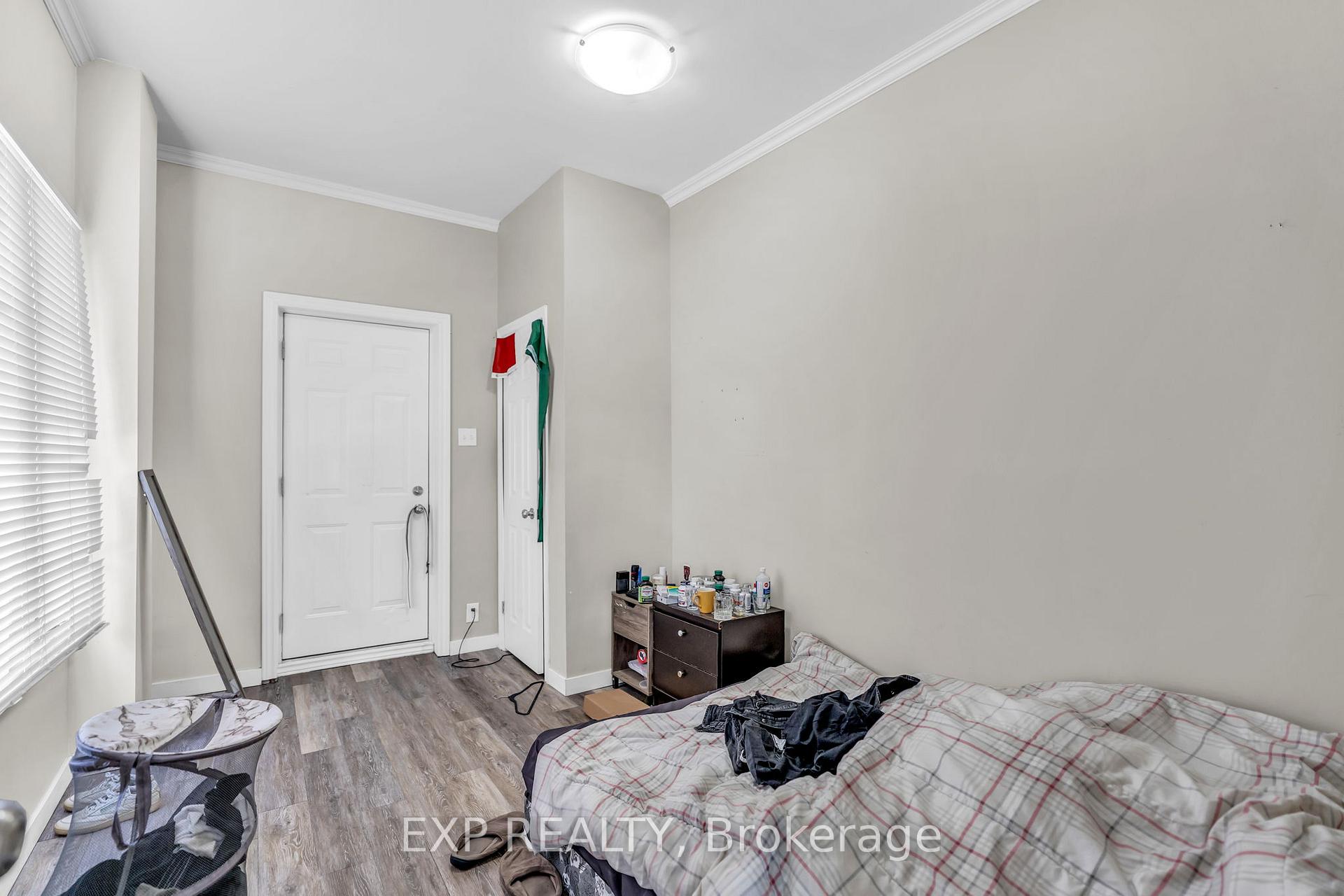 Photo 14 of 553 Quebec Street, London, East G — HOMEH