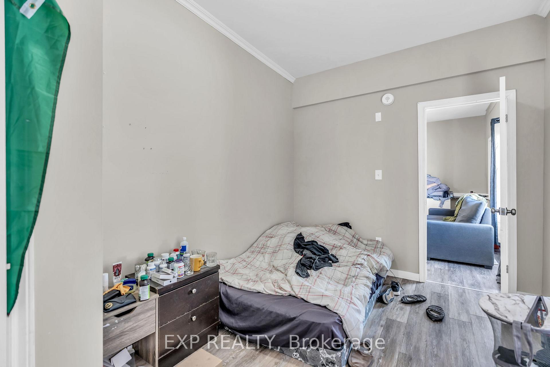 Photo 15 of 553 Quebec Street, London, East G — HOMEH