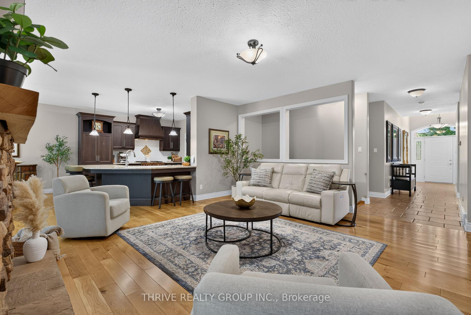 Photo 4 of 46 Riness Drive, Thames Centre, Dorchester — HOMEH