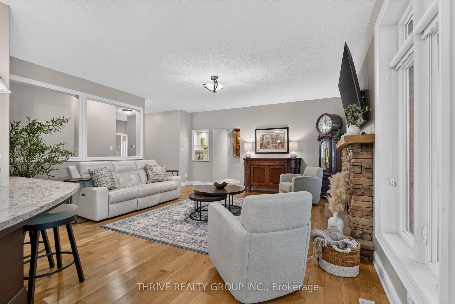 Photo 7 of 46 Riness Drive, Thames Centre, Dorchester — HOMEH