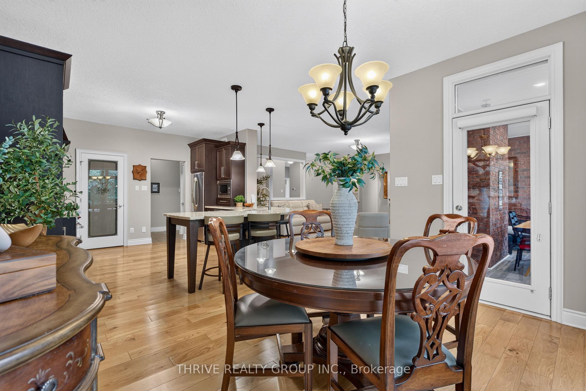 Photo 14 of 46 Riness Drive, Thames Centre, Dorchester — HOMEH