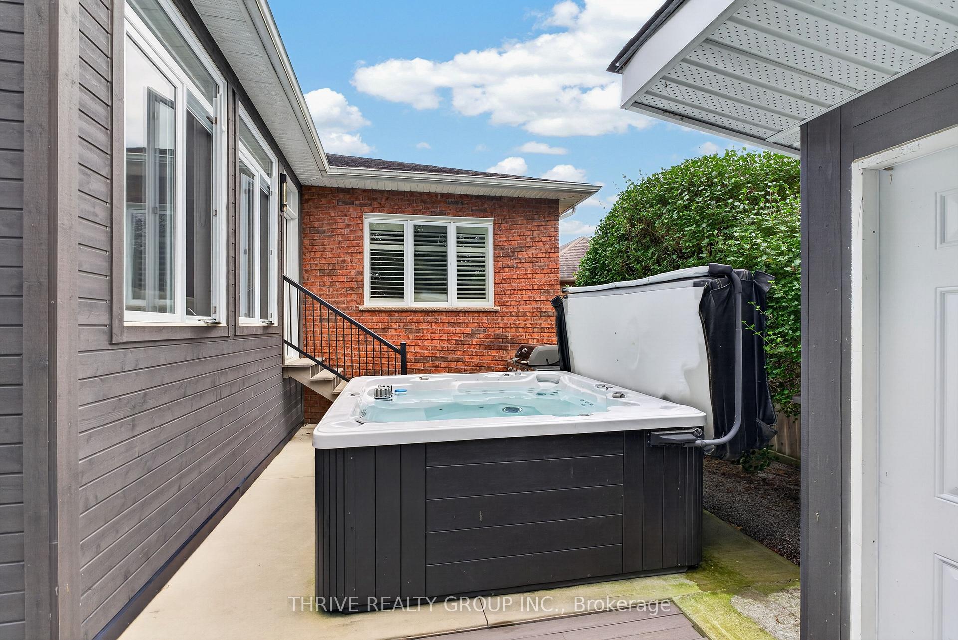 Photo 41 of 46 Riness Drive, Thames Centre, Dorchester — HOMEH
