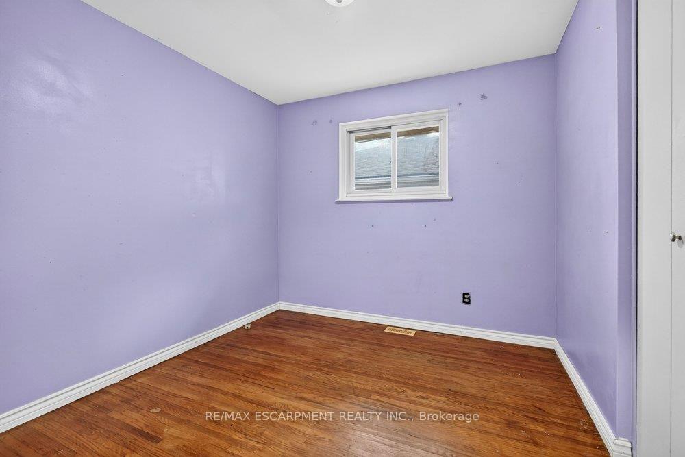 Photo 24 of 95 West 4th Street, Hamilton, Bonnington — HOMEH