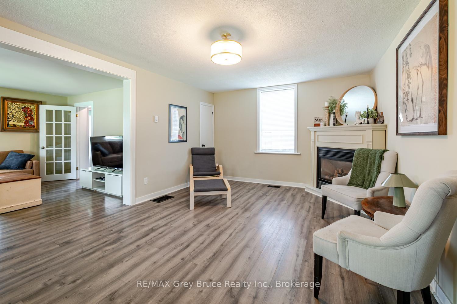 Photo 21 of 105 Main Street, Arran-Elderslie — HOMEH