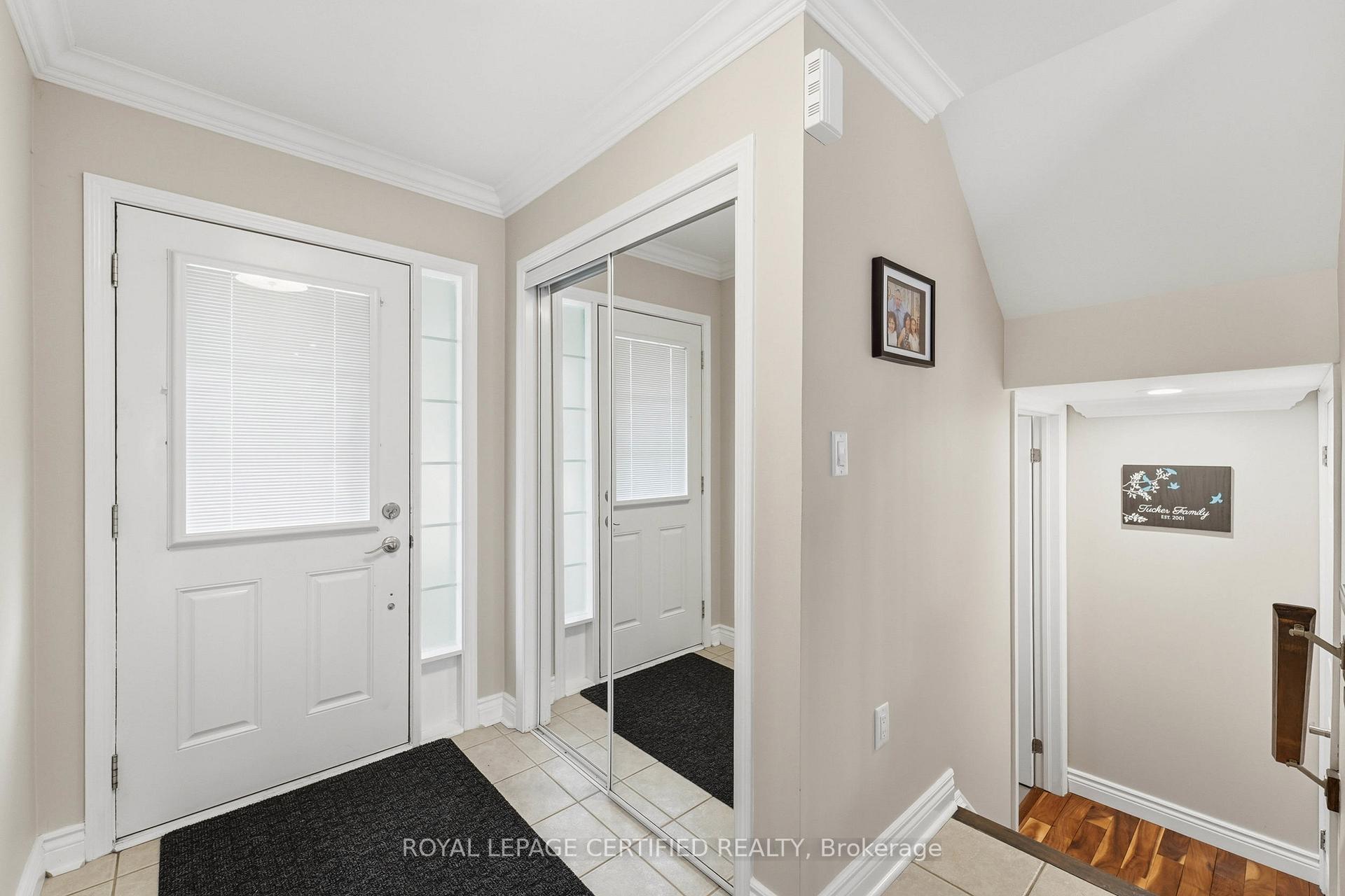 Photo 6 of 1149 Barr Crescent, Milton, Beaty — HOMEH