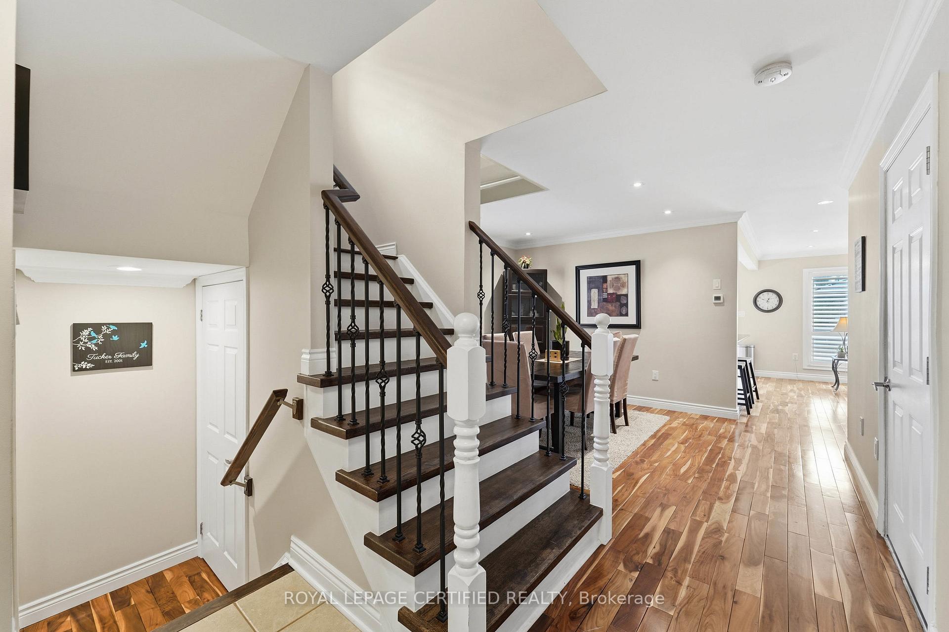 Photo 7 of 1149 Barr Crescent, Milton, Beaty — HOMEH