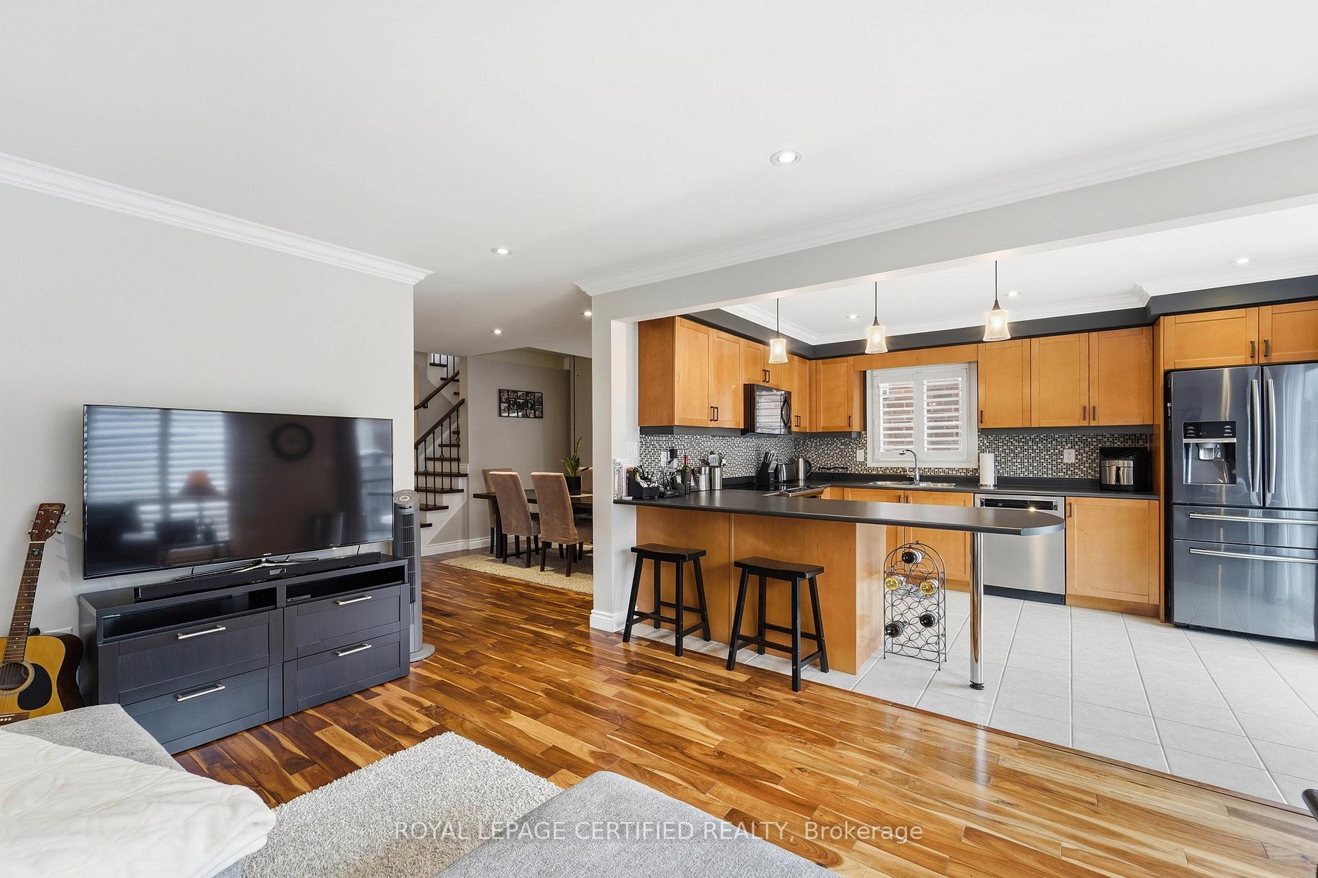 Photo 13 of 1149 Barr Crescent, Milton, Beaty — HOMEH