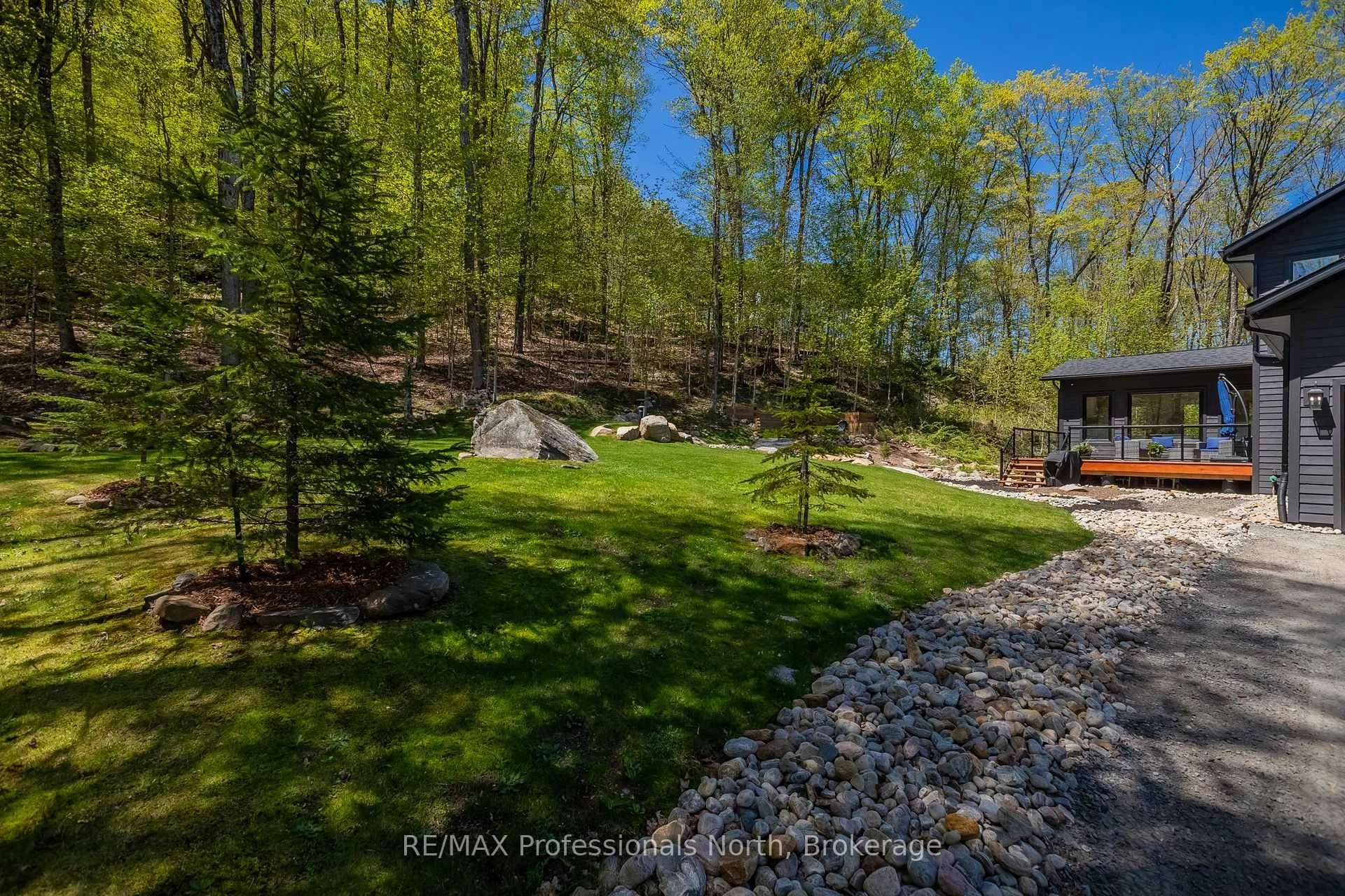 Photo 56 of 29 Natures Way, Huntsville, Brunel — HOMEH