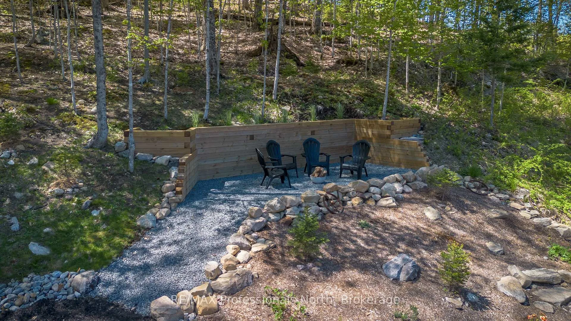 Photo 62 of 29 Natures Way, Huntsville, Brunel — HOMEH
