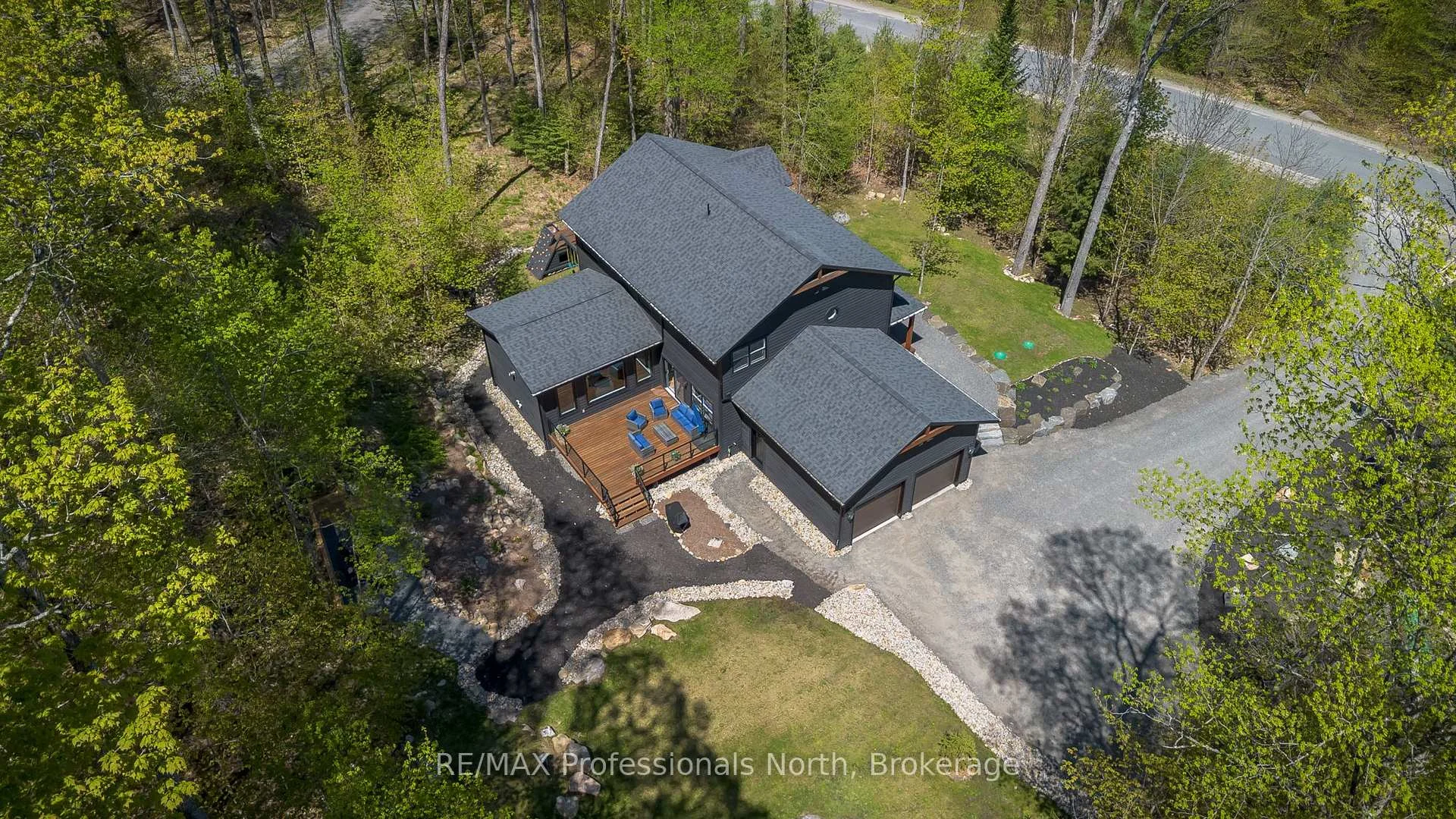 Photo 68 of 29 Natures Way, Huntsville, Brunel — HOMEH