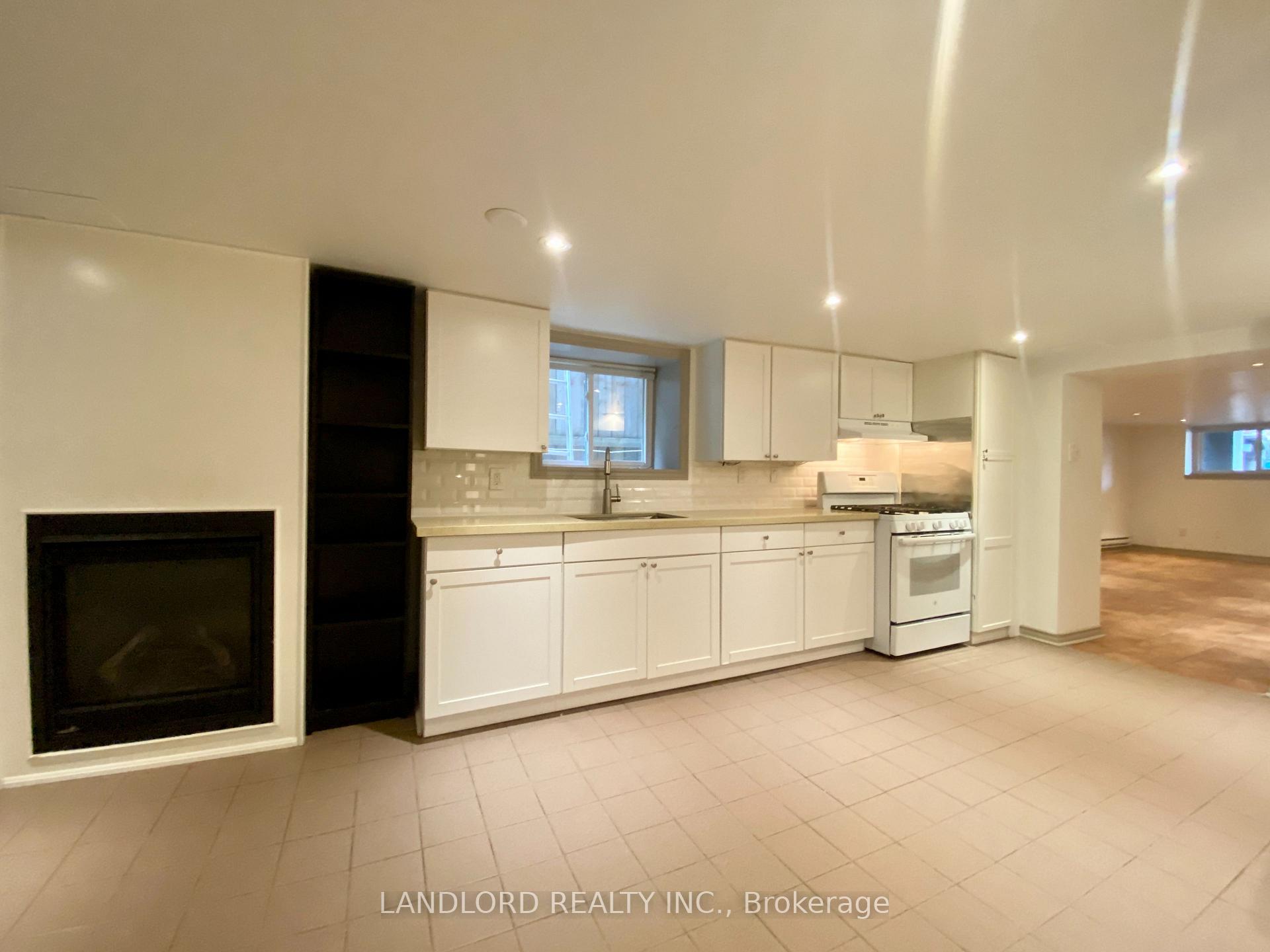 Photo of Unit 5, 209 Madison Avenue