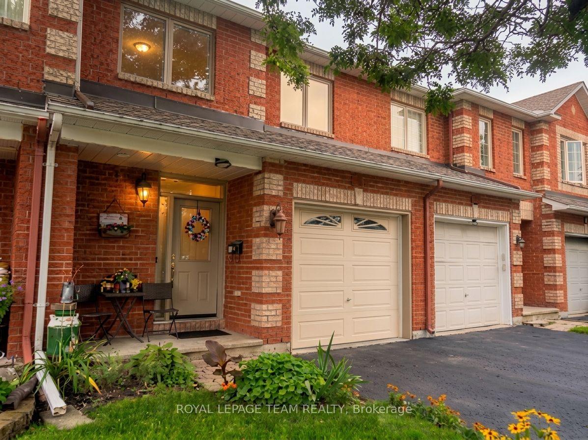 Photo 3 of 5 Chantilly Gate, Ottawa, Stittsville (North) — HOMEH