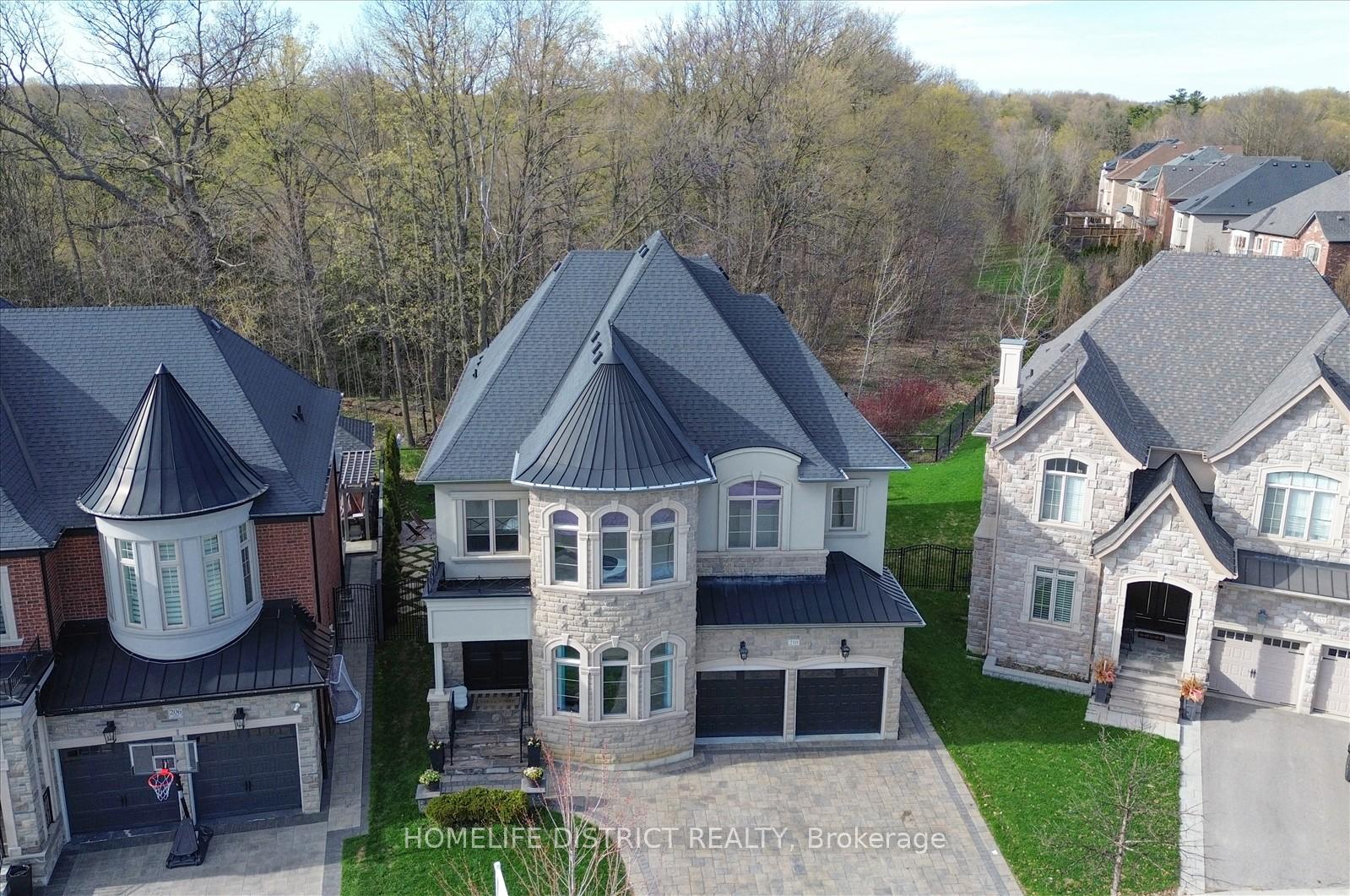 Photo 2 of 210 Cannes Avenue, Vaughan, Vellore Village — HOMEH