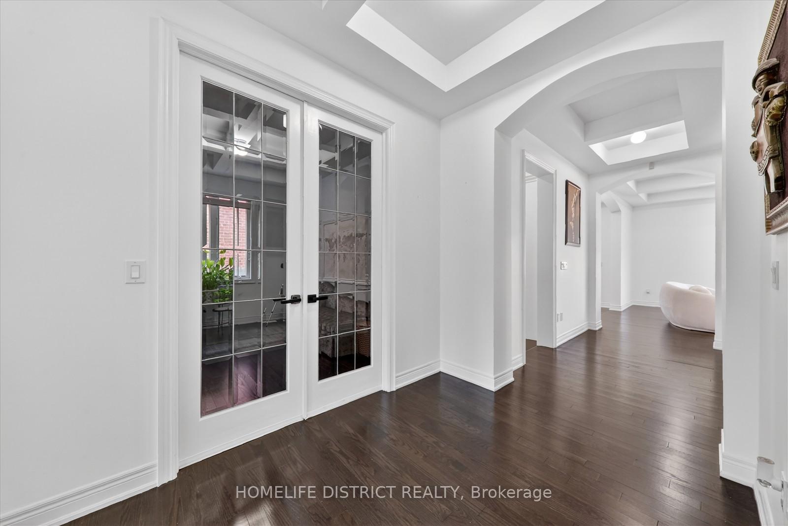 Photo 9 of 210 Cannes Avenue, Vaughan, Vellore Village — HOMEH