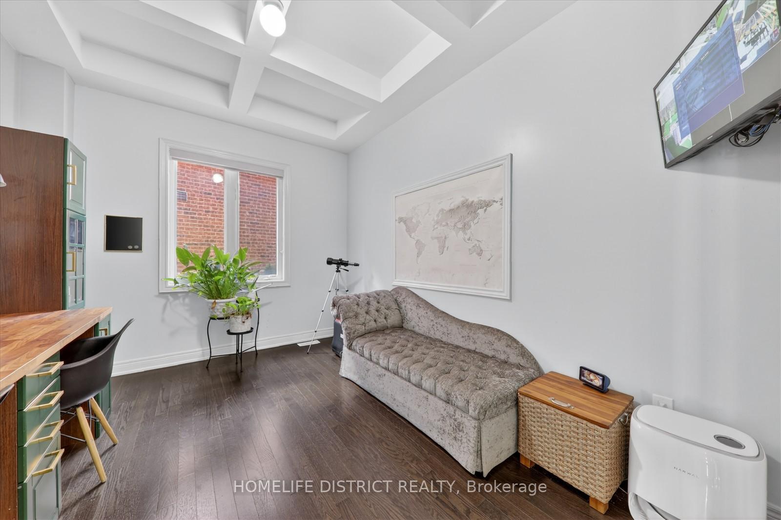 Photo 10 of 210 Cannes Avenue, Vaughan, Vellore Village — HOMEH