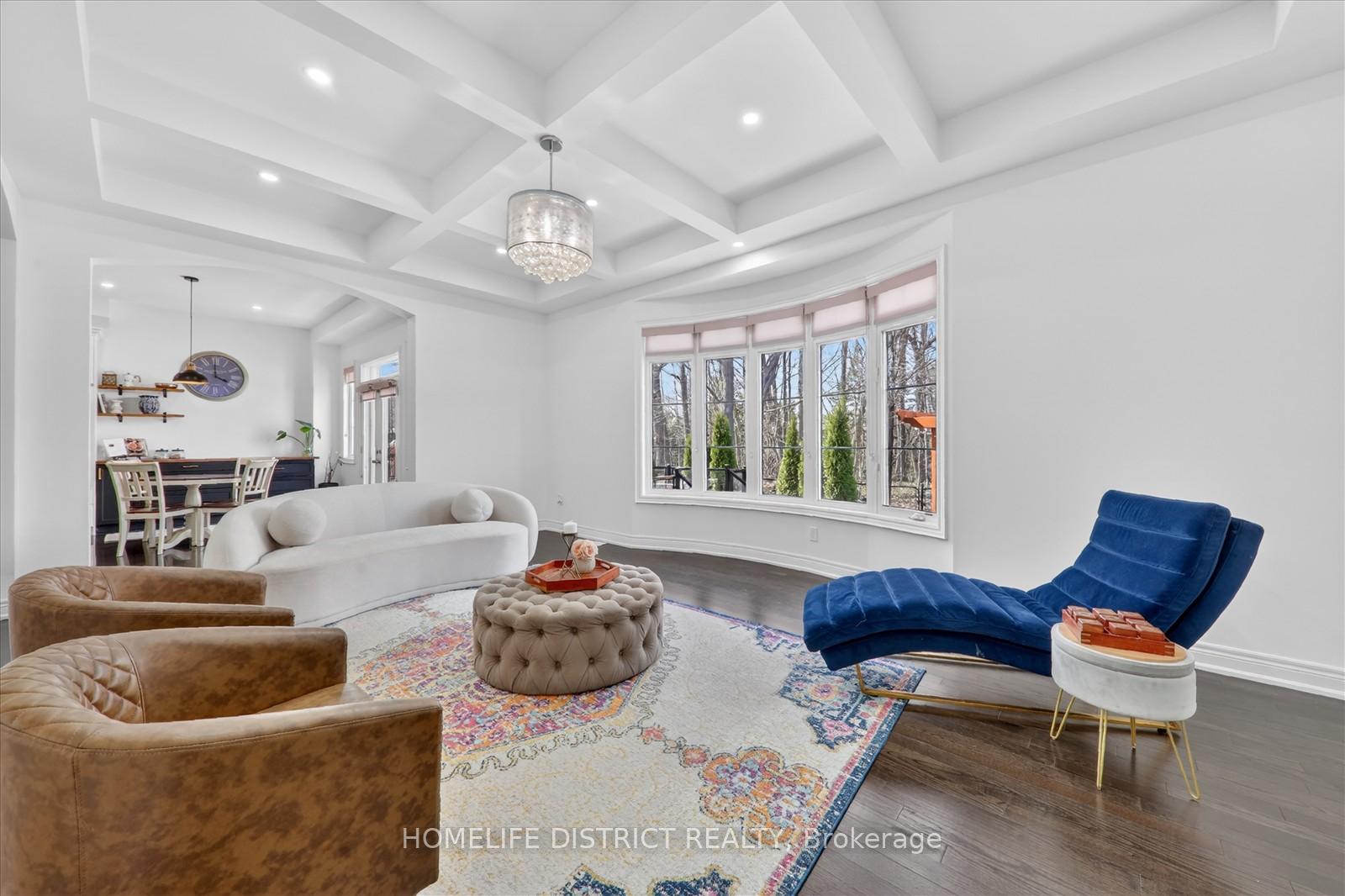 Photo 16 of 210 Cannes Avenue, Vaughan, Vellore Village — HOMEH