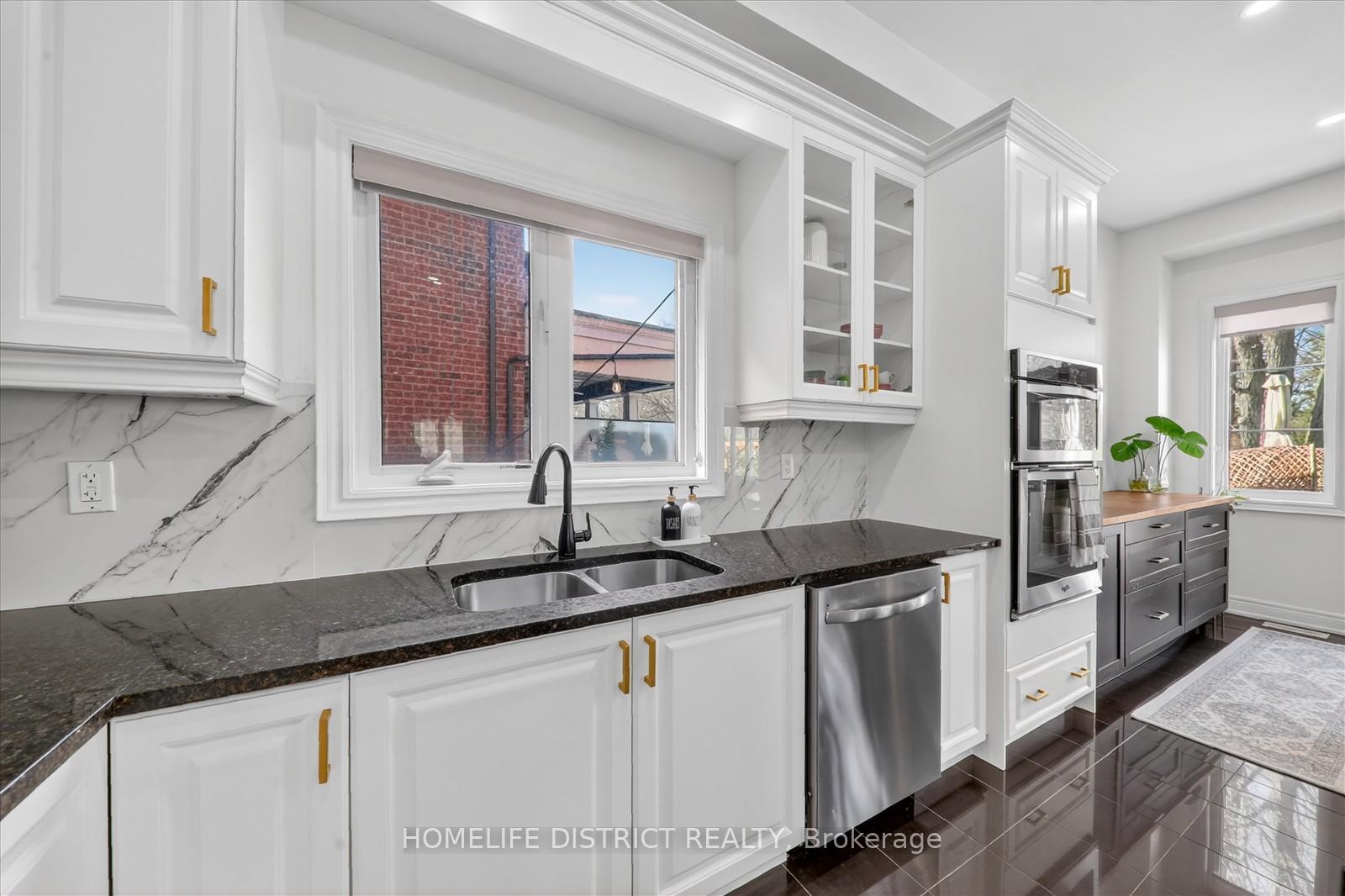 Photo 21 of 210 Cannes Avenue, Vaughan, Vellore Village — HOMEH