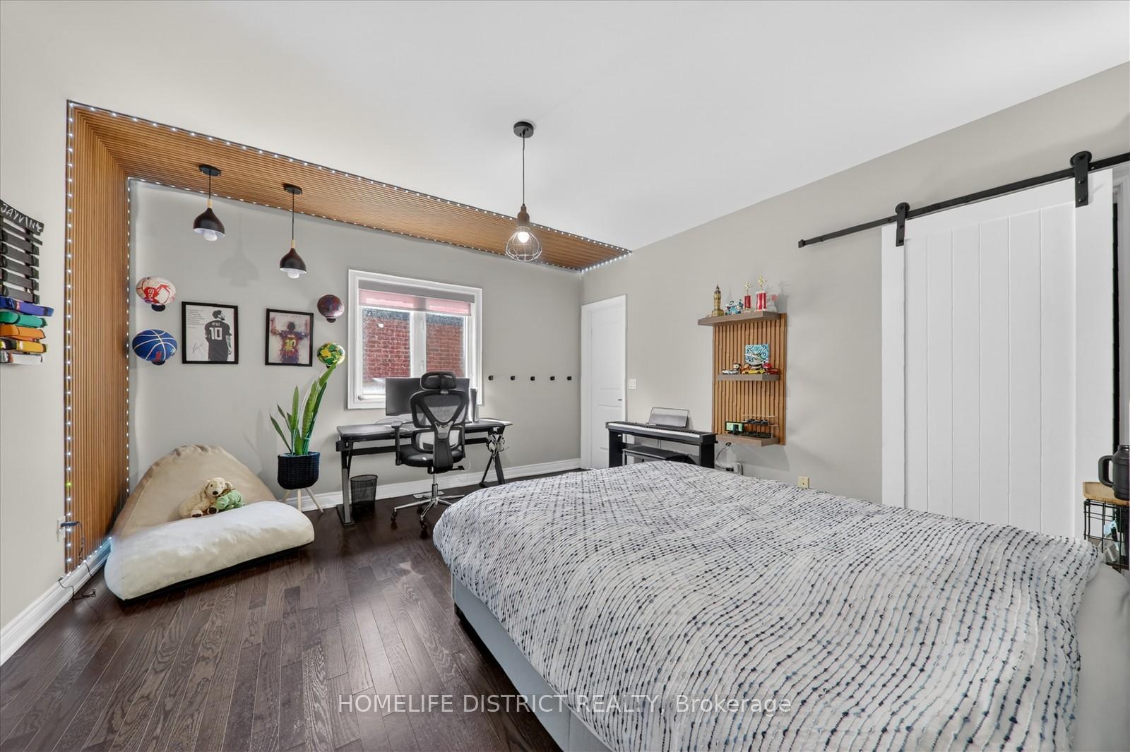 Photo 32 of 210 Cannes Avenue, Vaughan, Vellore Village — HOMEH