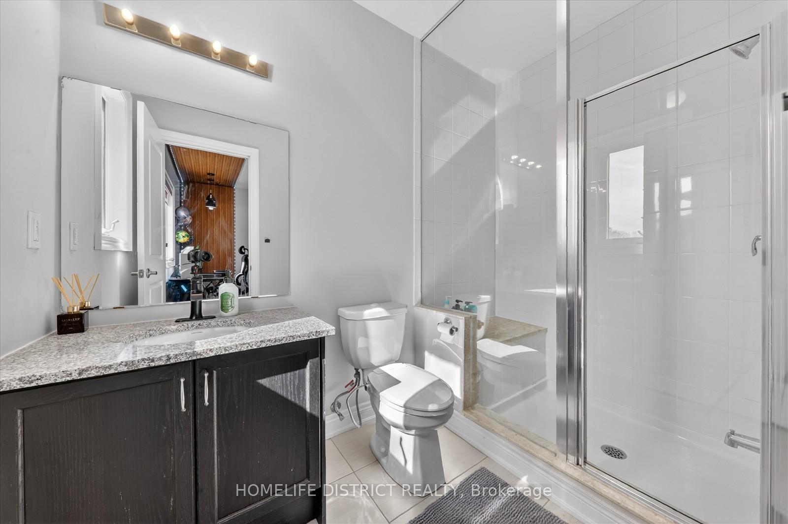 Photo 33 of 210 Cannes Avenue, Vaughan, Vellore Village — HOMEH