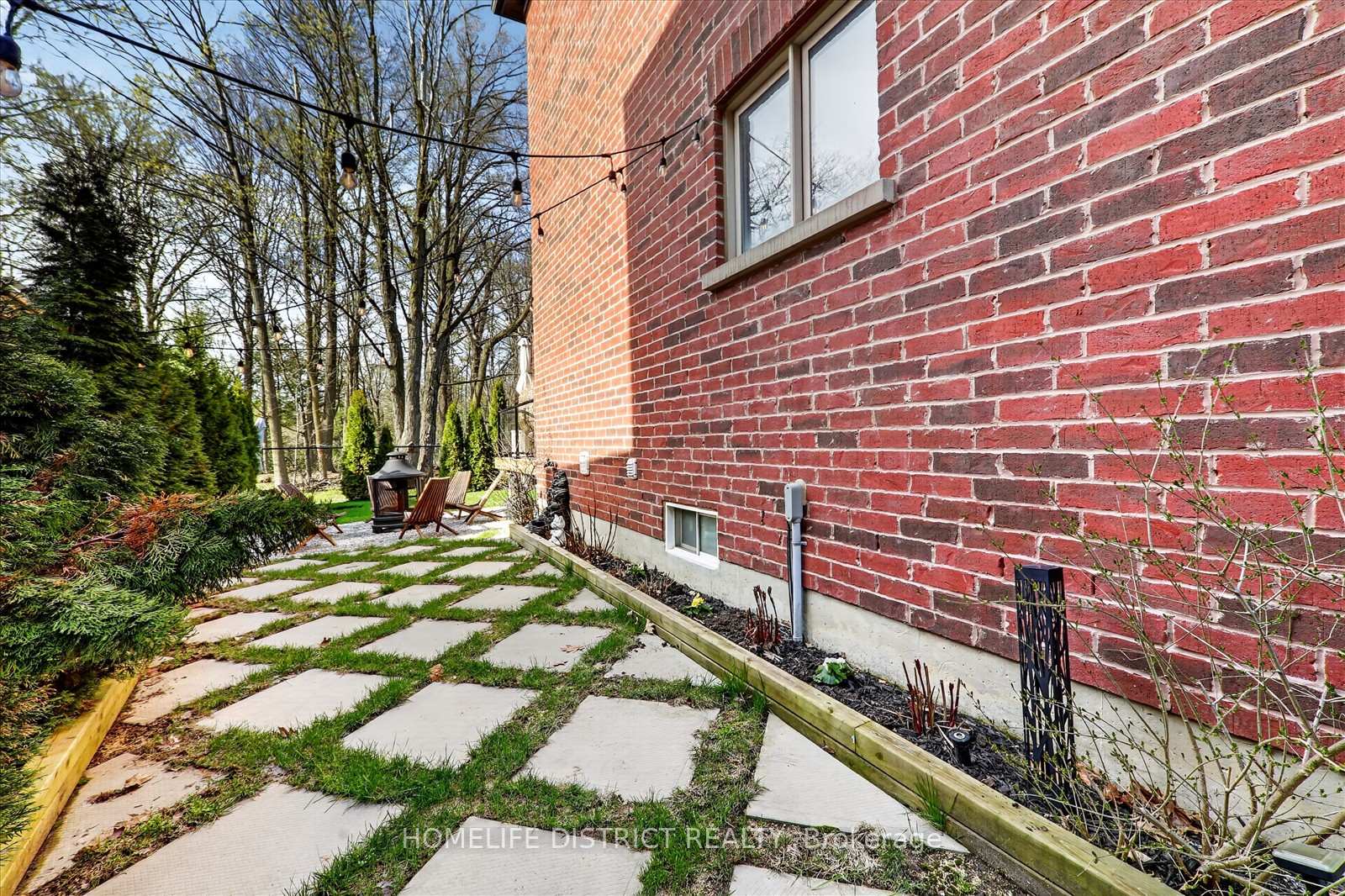 Photo 48 of 210 Cannes Avenue, Vaughan, Vellore Village — HOMEH