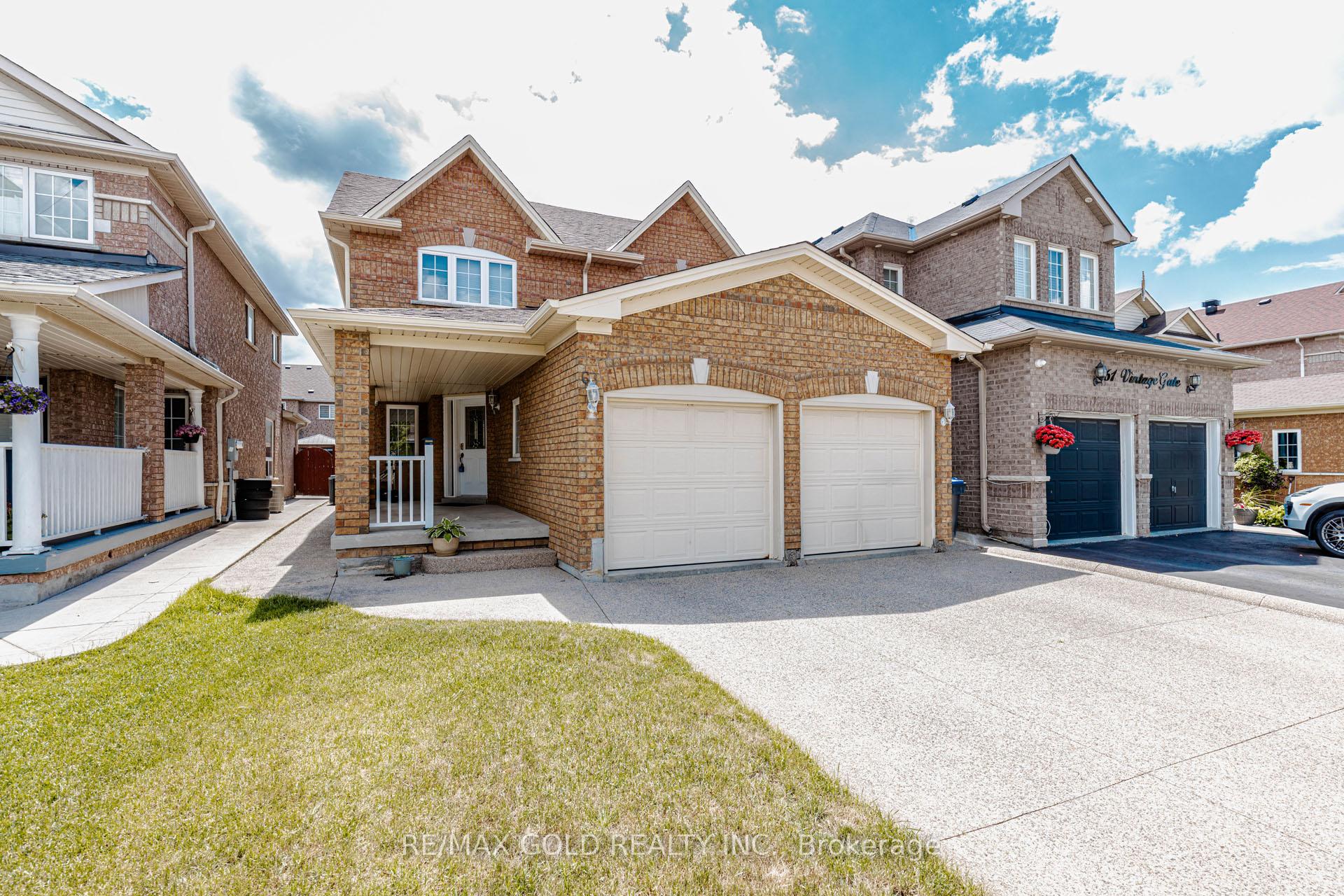Photo 2 of 63 Vintage Gate, Brampton, Fletcher's Creek Village — HOMEH