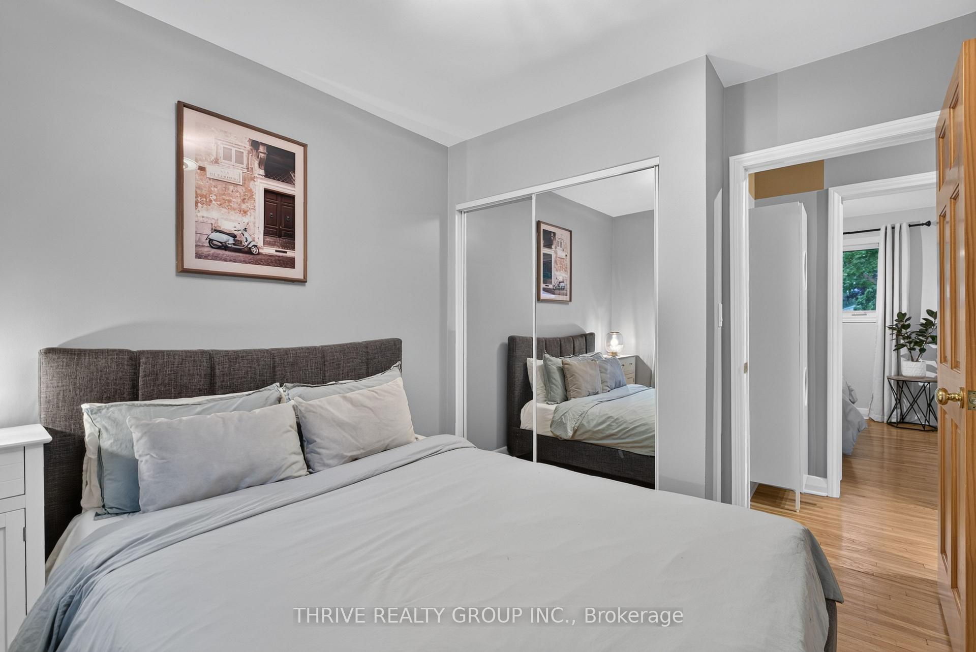Photo 14 of 190 Goddard Boulevard, London, East H — HOMEH