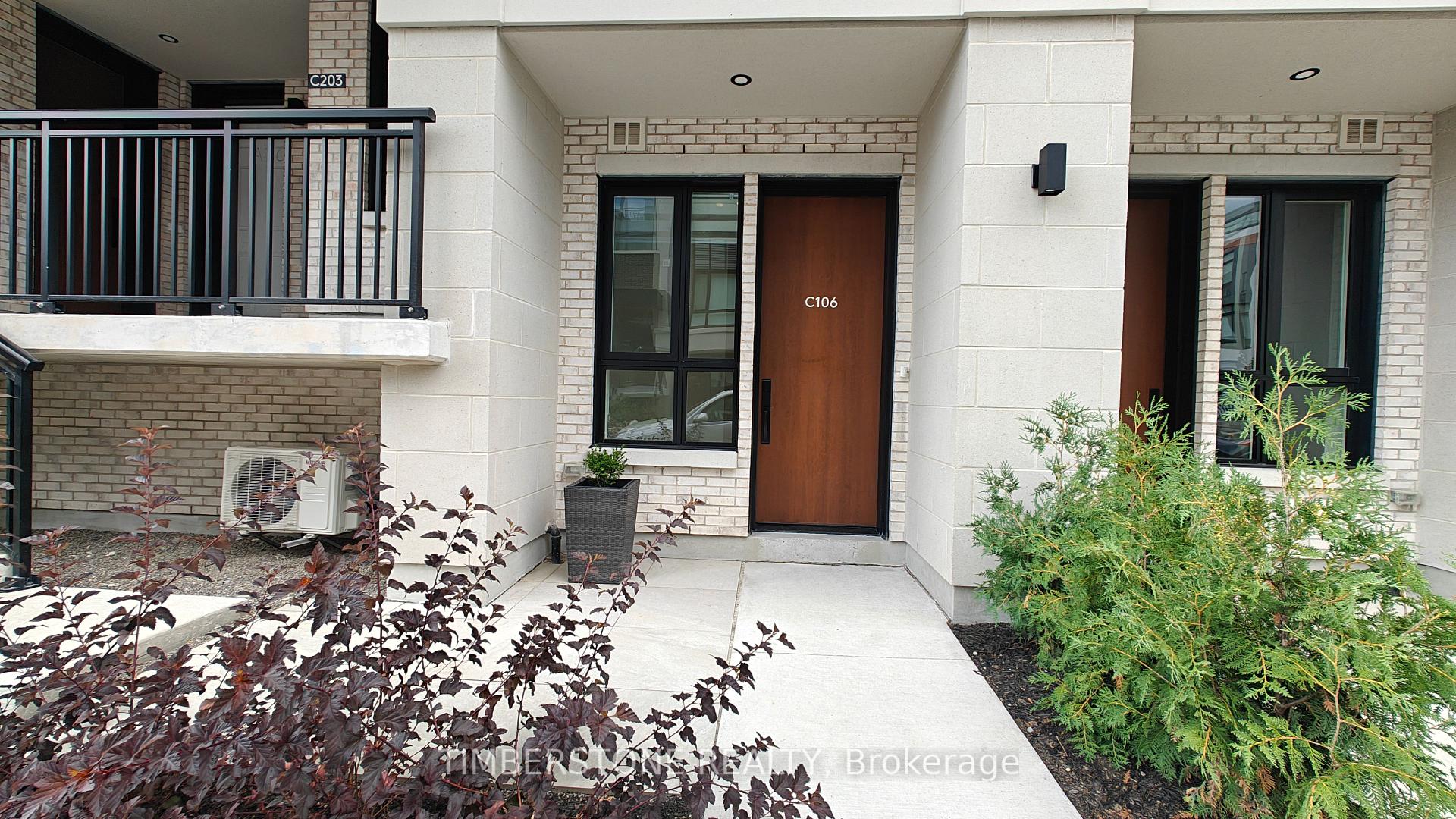 Photo 1 of Unit C106, 6 Red Squirrel Lane, Richmond Hill, Rural Richmond Hill — HOMEH