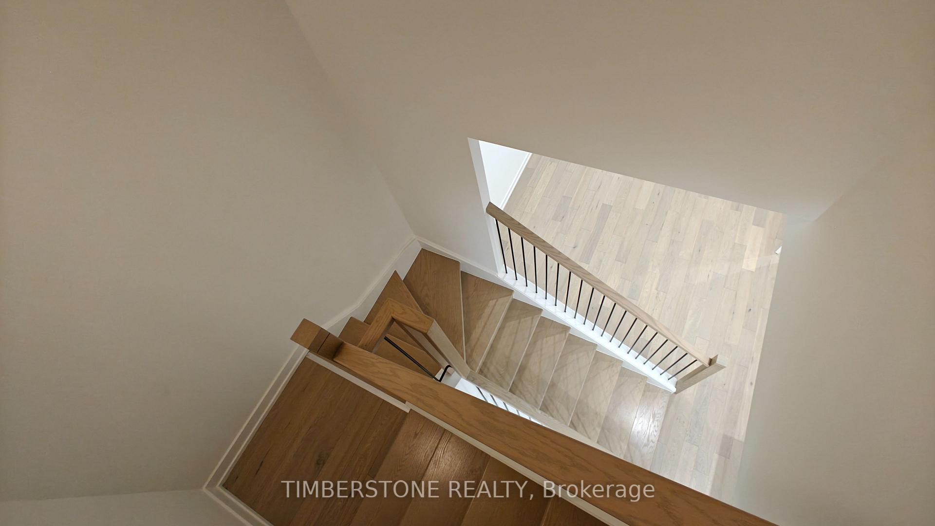 Photo 17 of Unit C106, 6 Red Squirrel Lane, Richmond Hill, Rural Richmond Hill — HOMEH