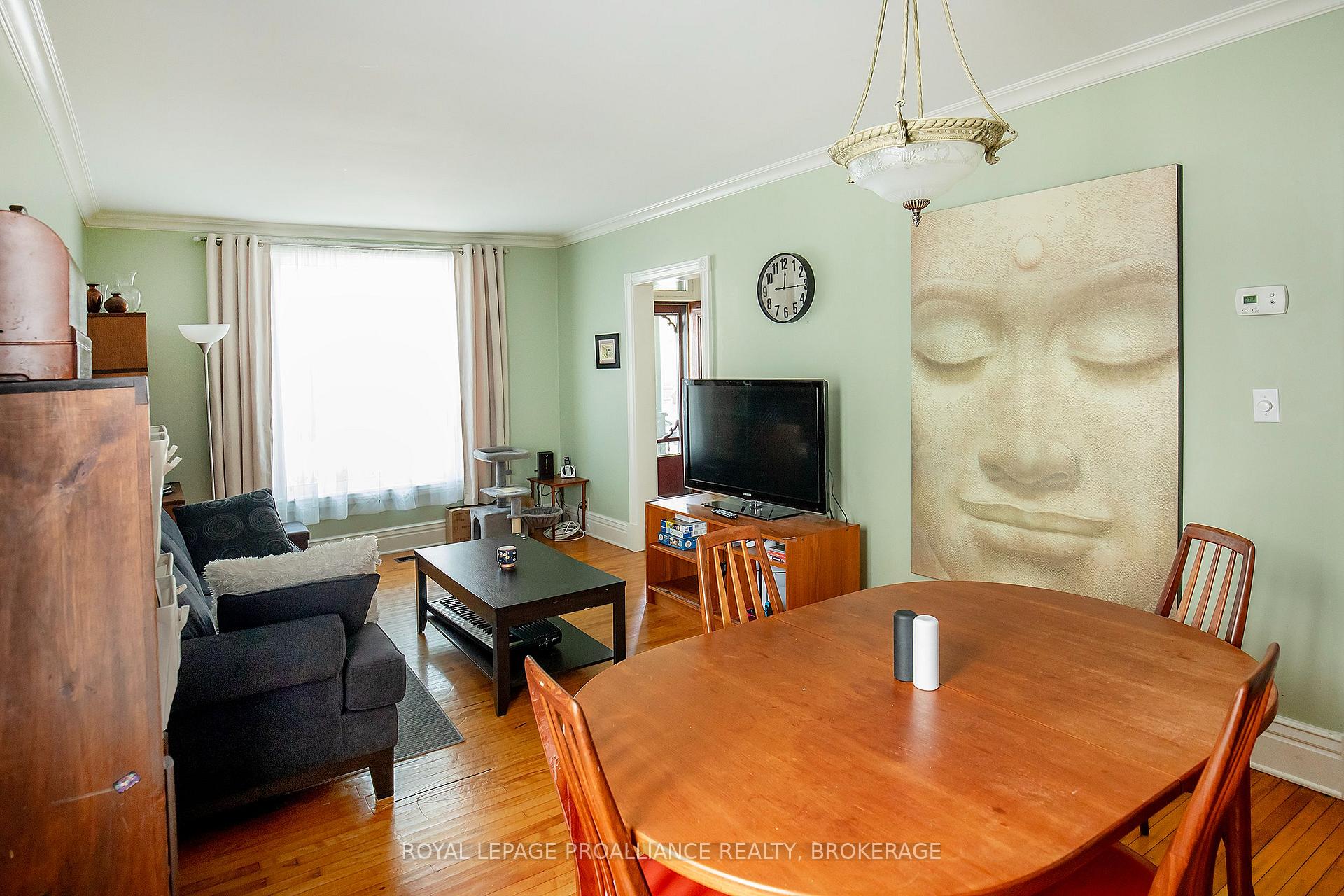 Photo 7 of 38 York Street, Kingston, East of Sir John A. Blvd — HOMEH
