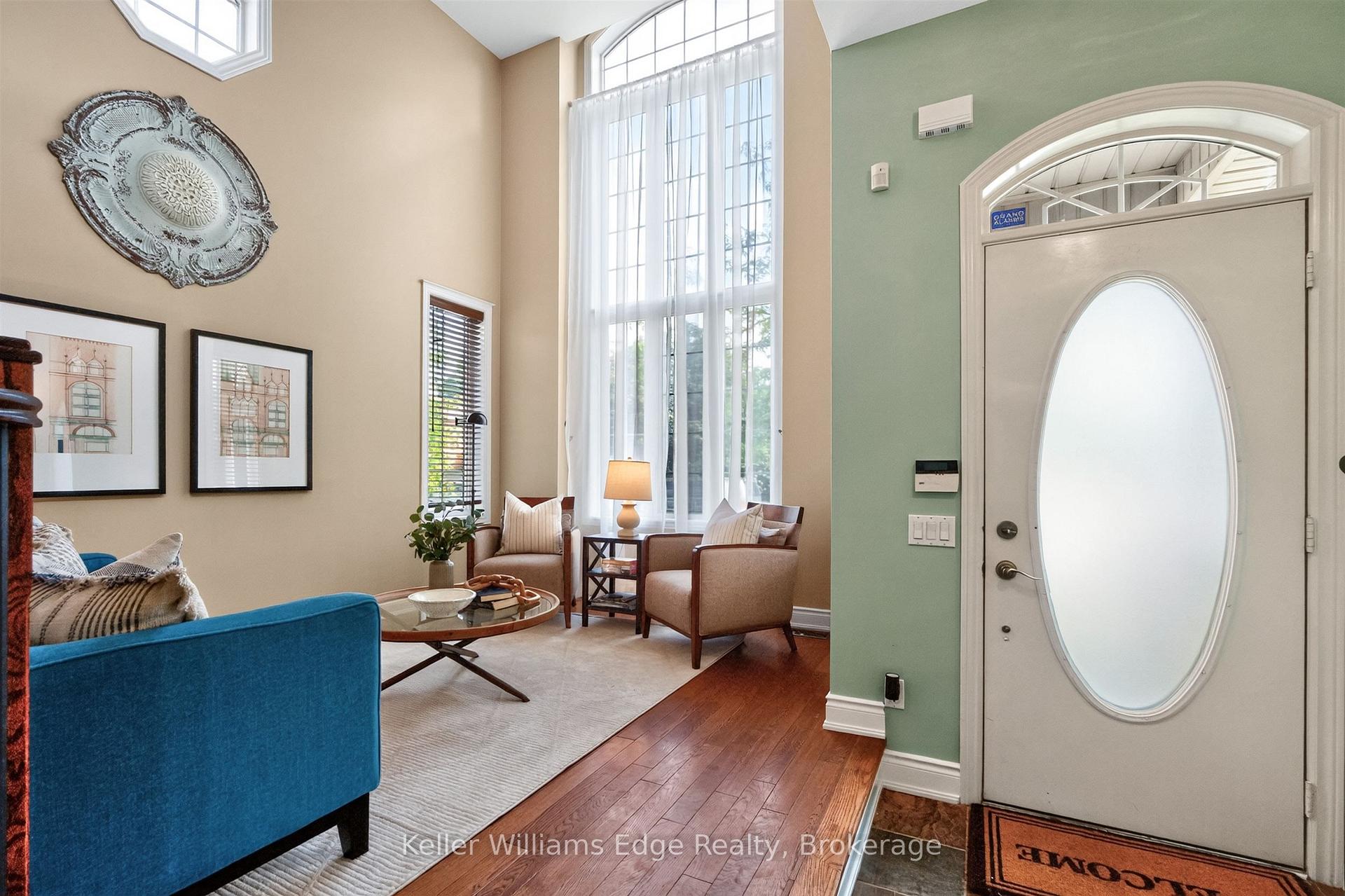 Photo 3 of 3416 Hayhurst Crescent, Oakville, Bronte — HOMEH