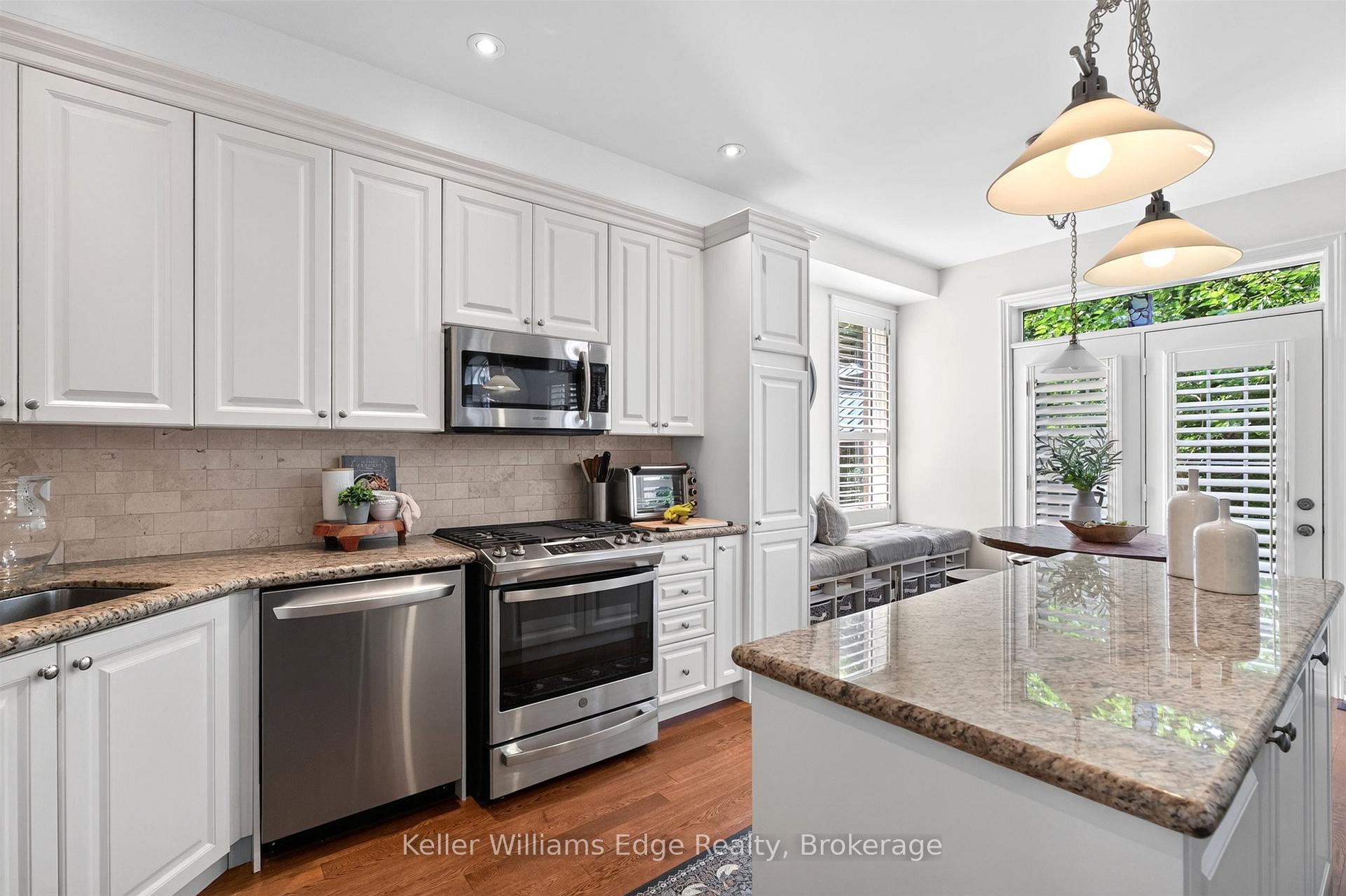 Photo 15 of 3416 Hayhurst Crescent, Oakville, Bronte — HOMEH