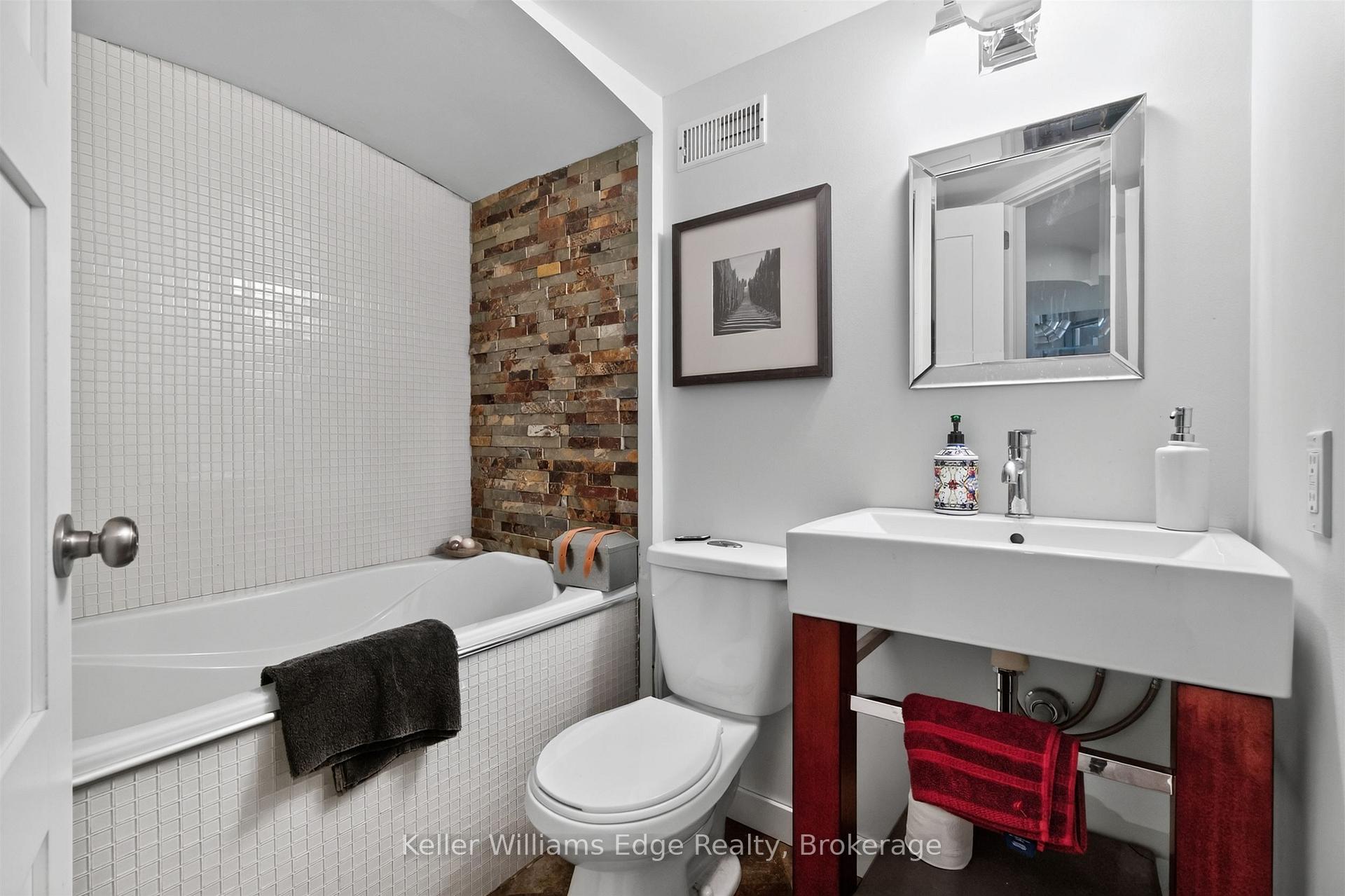 Photo 52 of 3416 Hayhurst Crescent, Oakville, Bronte — HOMEH