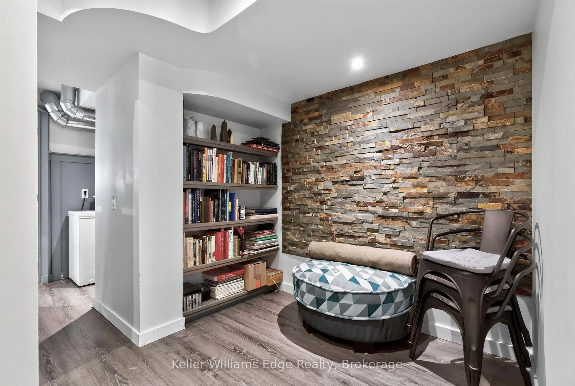 Photo 57 of 3416 Hayhurst Crescent, Oakville, Bronte — HOMEH