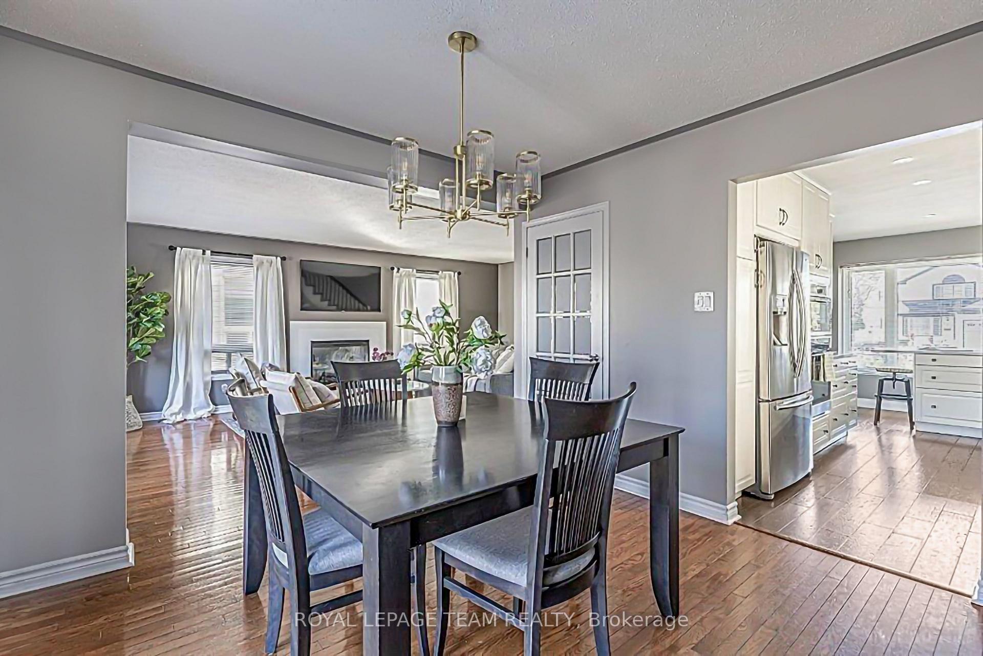 Photo 9 of 124 Kennevale Drive, Ottawa, Barrhaven - Cedargrove/Fraserdale — HOMEH