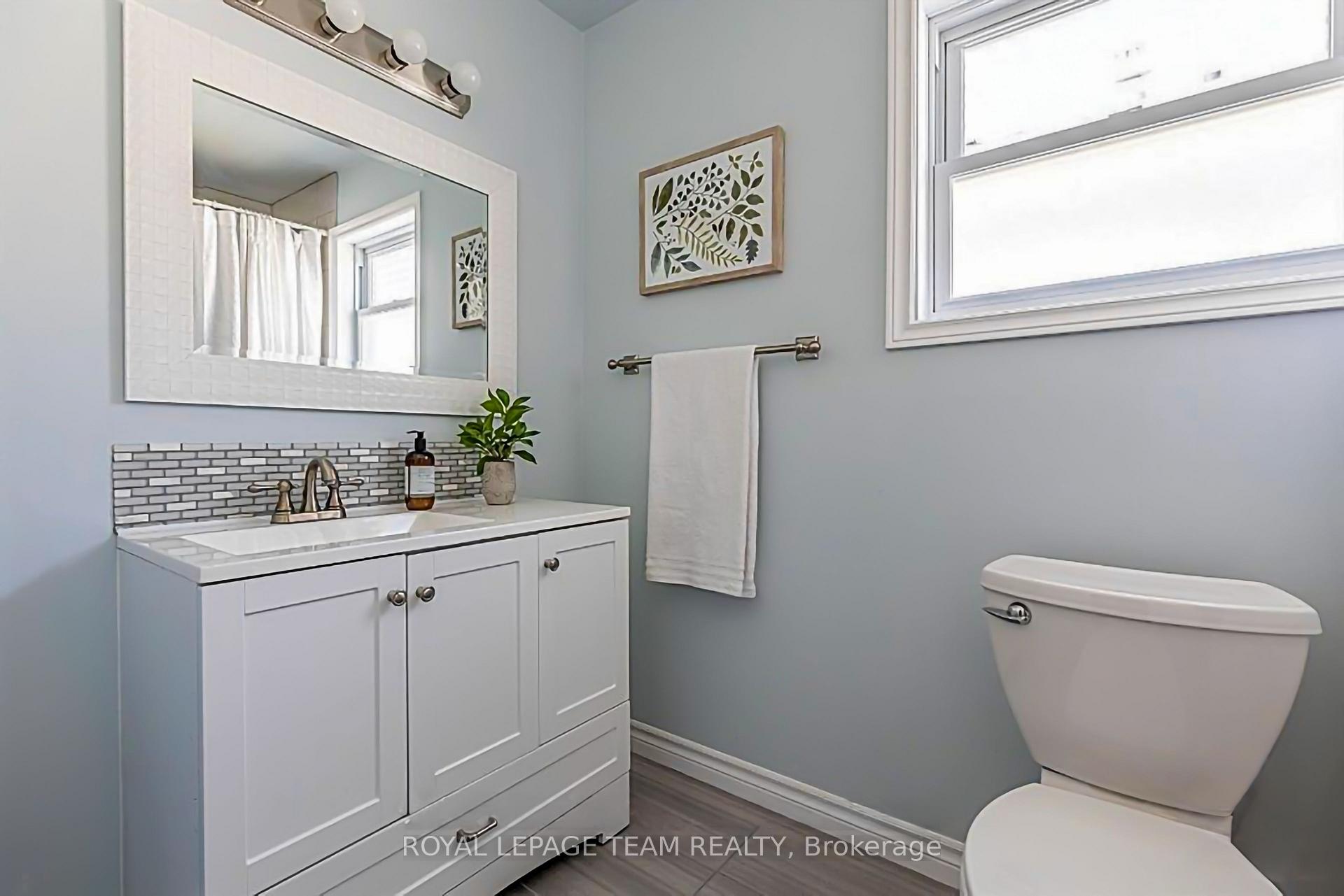 Photo 17 of 124 Kennevale Drive, Ottawa, Barrhaven - Cedargrove/Fraserdale — HOMEH
