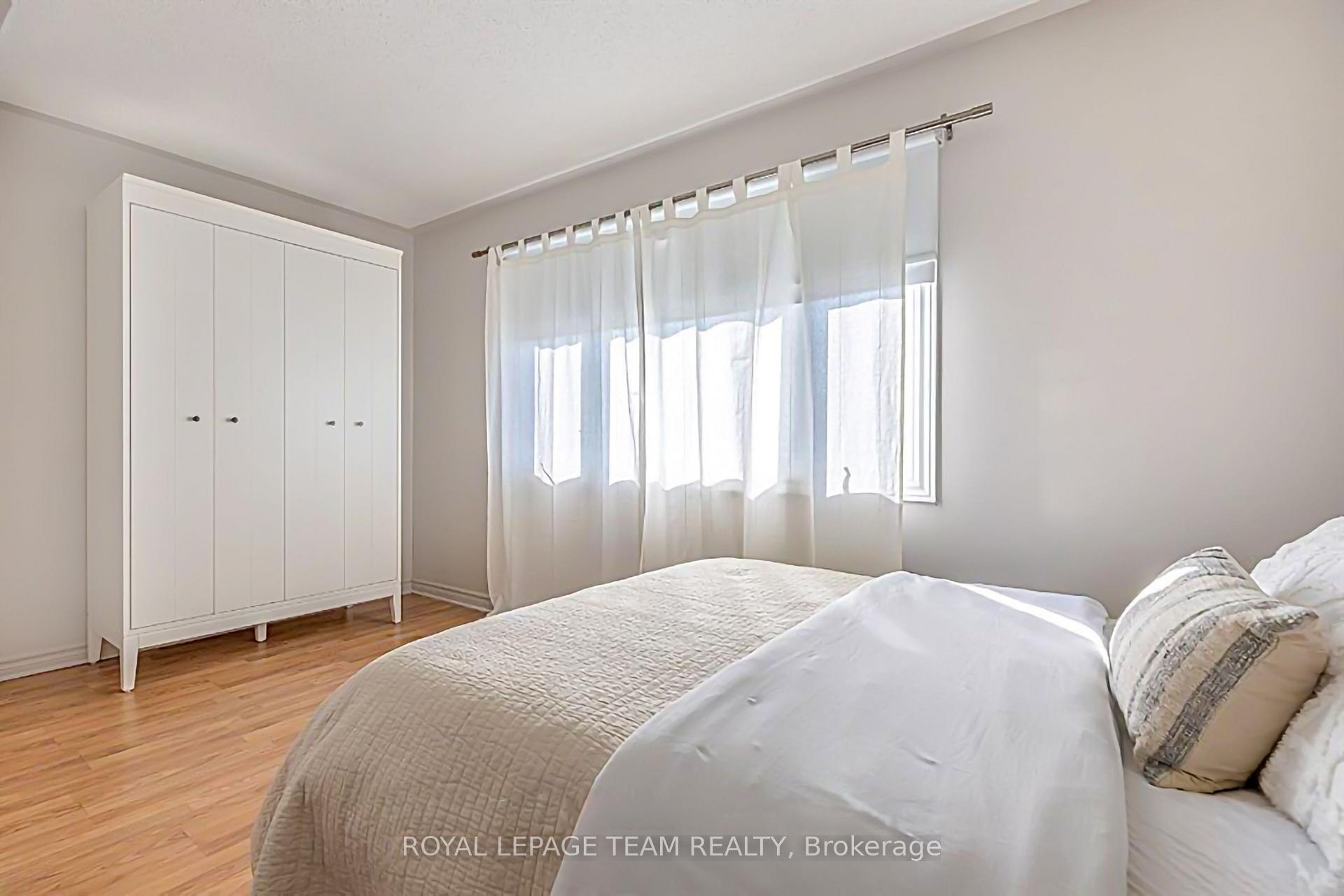 Photo 19 of 124 Kennevale Drive, Ottawa, Barrhaven - Cedargrove/Fraserdale — HOMEH