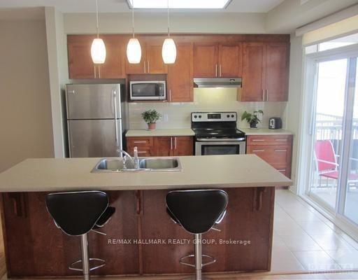 Photo 6 of Unit B, 43 Tayside Private, Ottawa, Barrhaven - Longfields — HOMEH