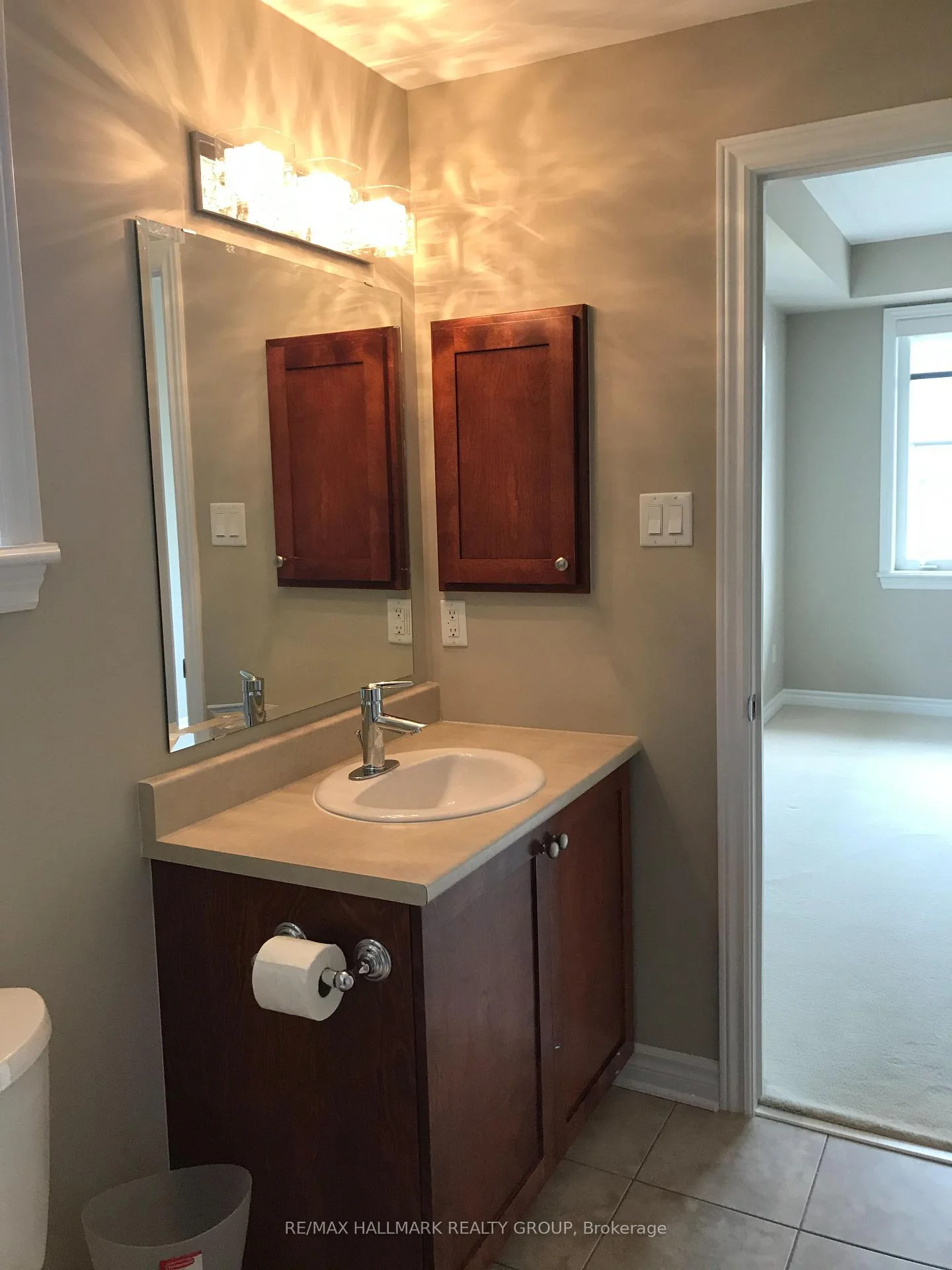 Photo 22 of Unit B, 43 Tayside Private, Ottawa, Barrhaven - Longfields — HOMEH