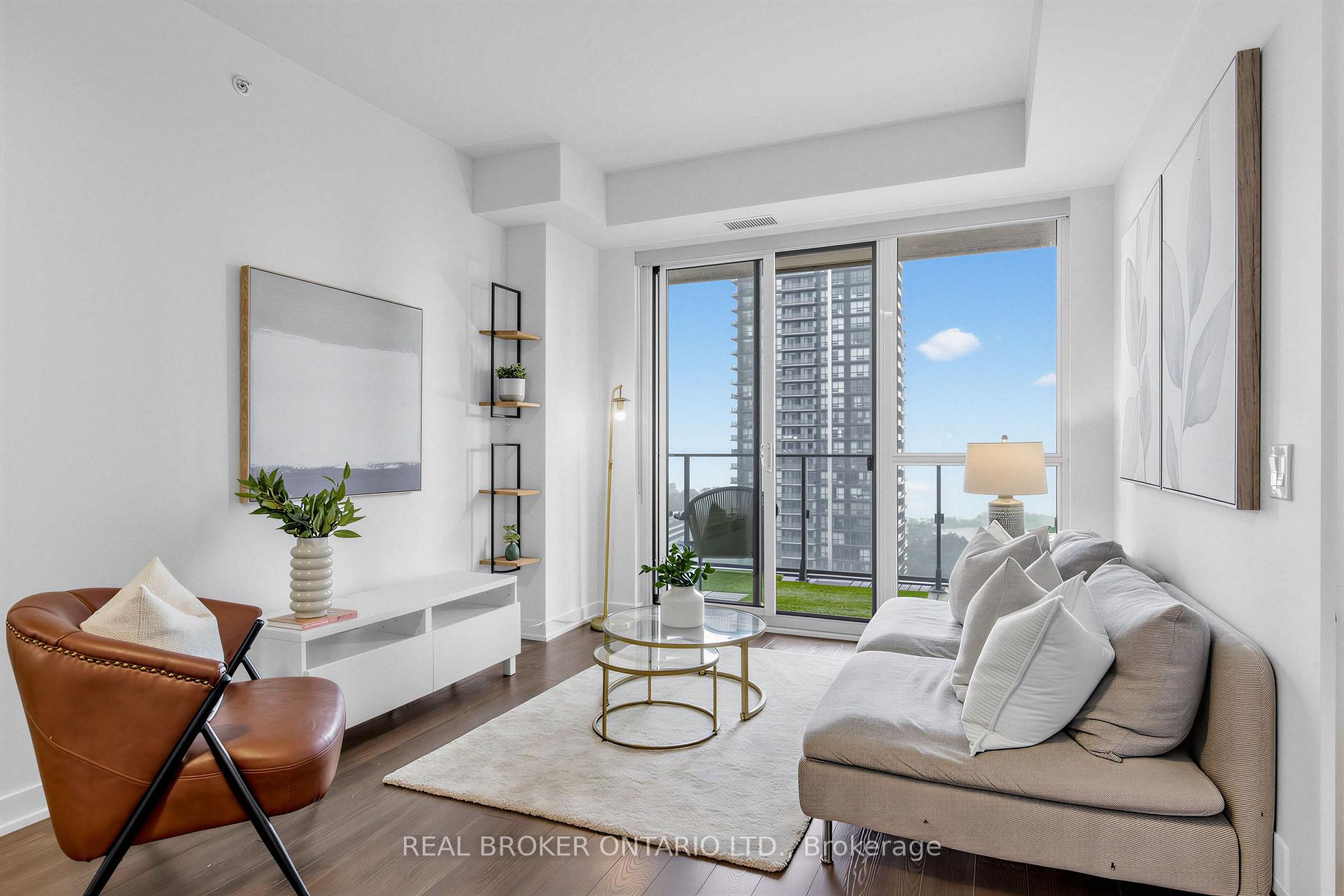 Front of Unit 1910, 10 Park Lawn Road