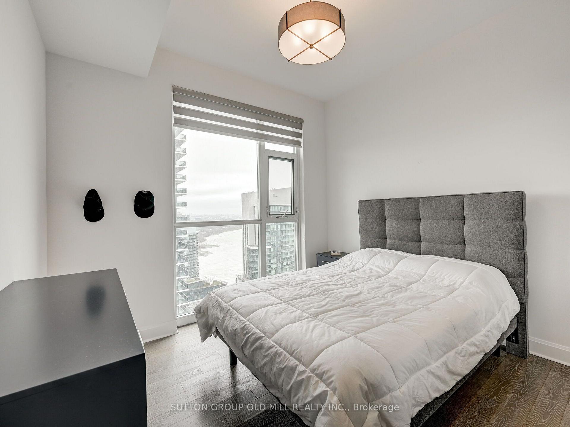 Photo 17 of Unit Lph3704, 33 Shorebreeze Drive, Etobicoke, Mimico — HOMEH