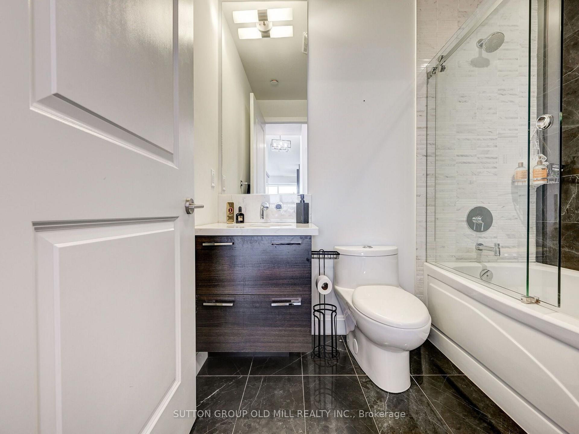 Photo 19 of Unit Lph3704, 33 Shorebreeze Drive, Etobicoke, Mimico — HOMEH